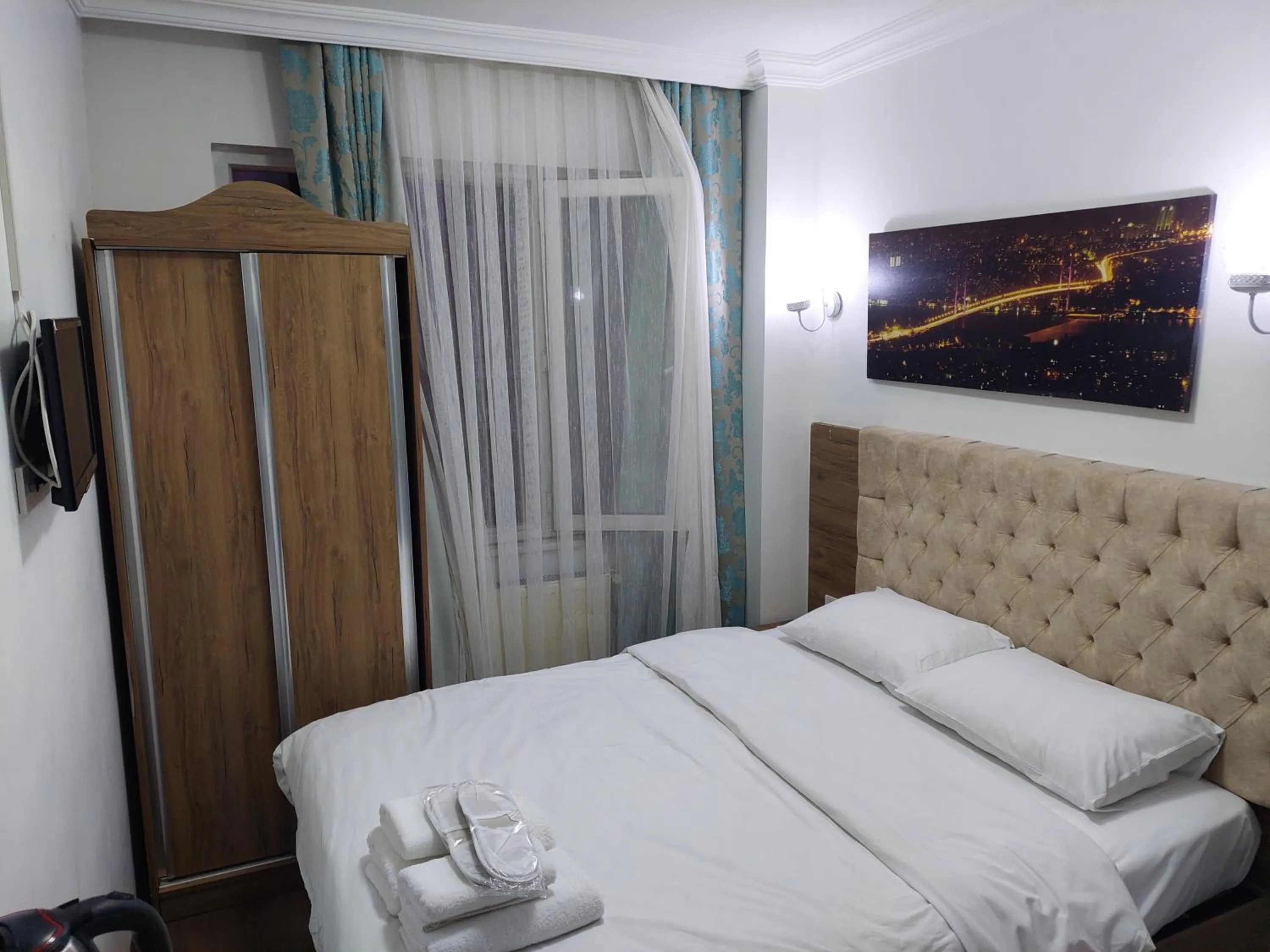 Bed in TAKSİM SEM HOTEL