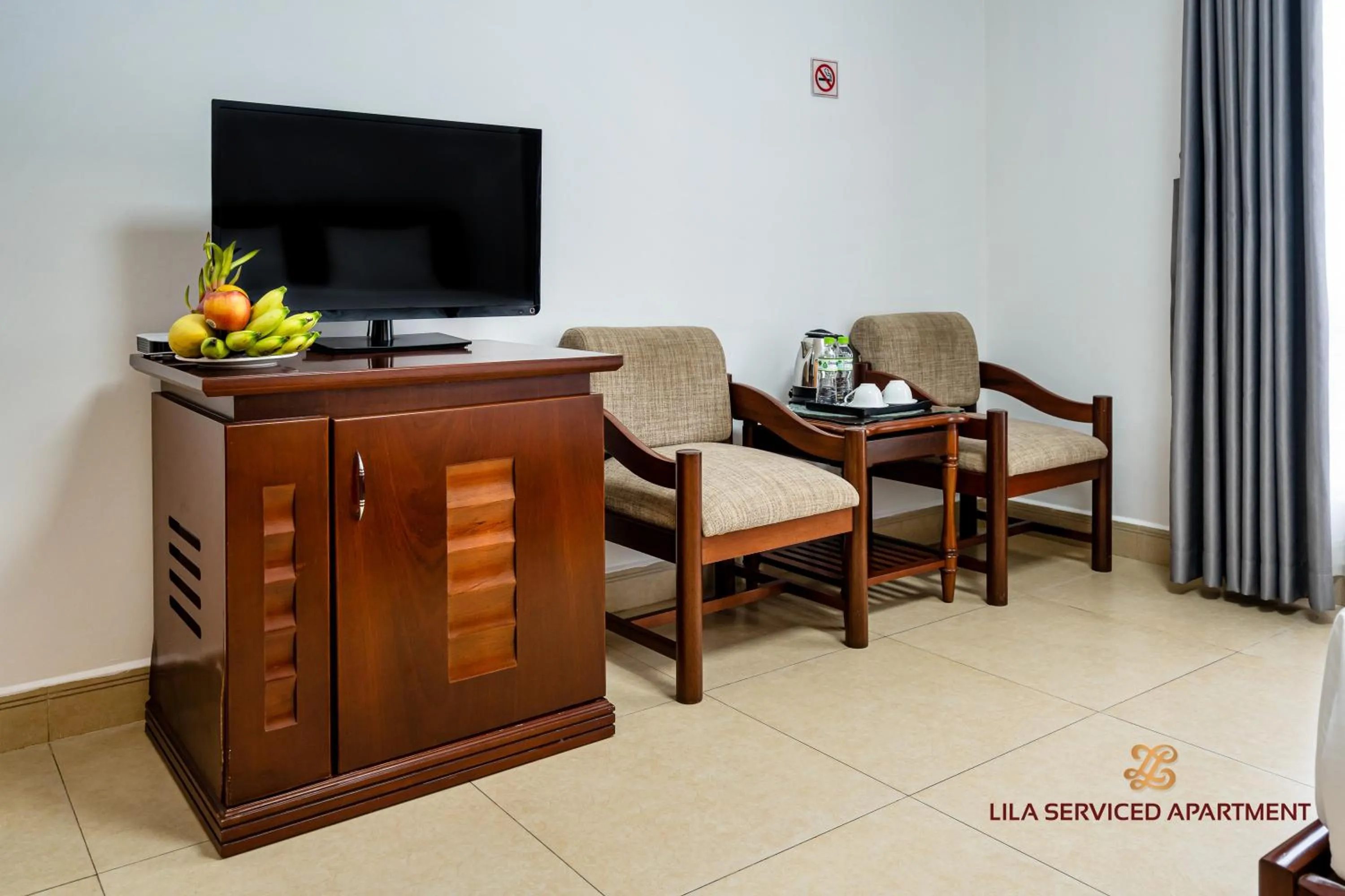 TV and multimedia in LILA Hotel & Apartments