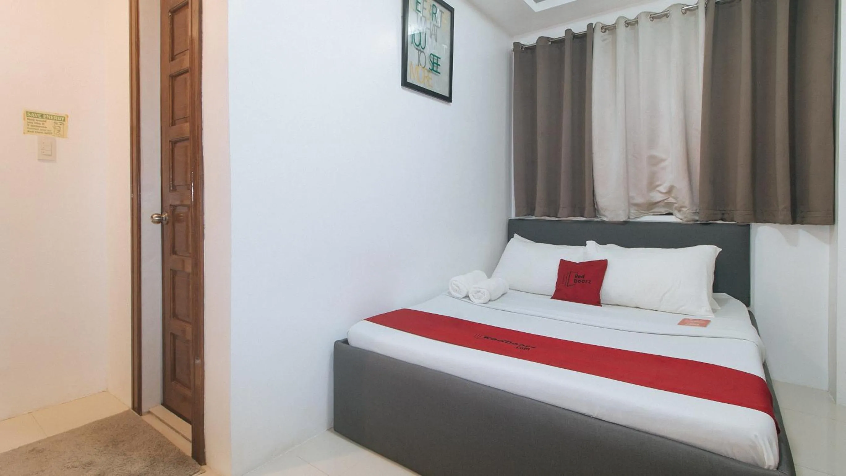 Bedroom in RedDoorz @ Marceily Point Resort Guimaras