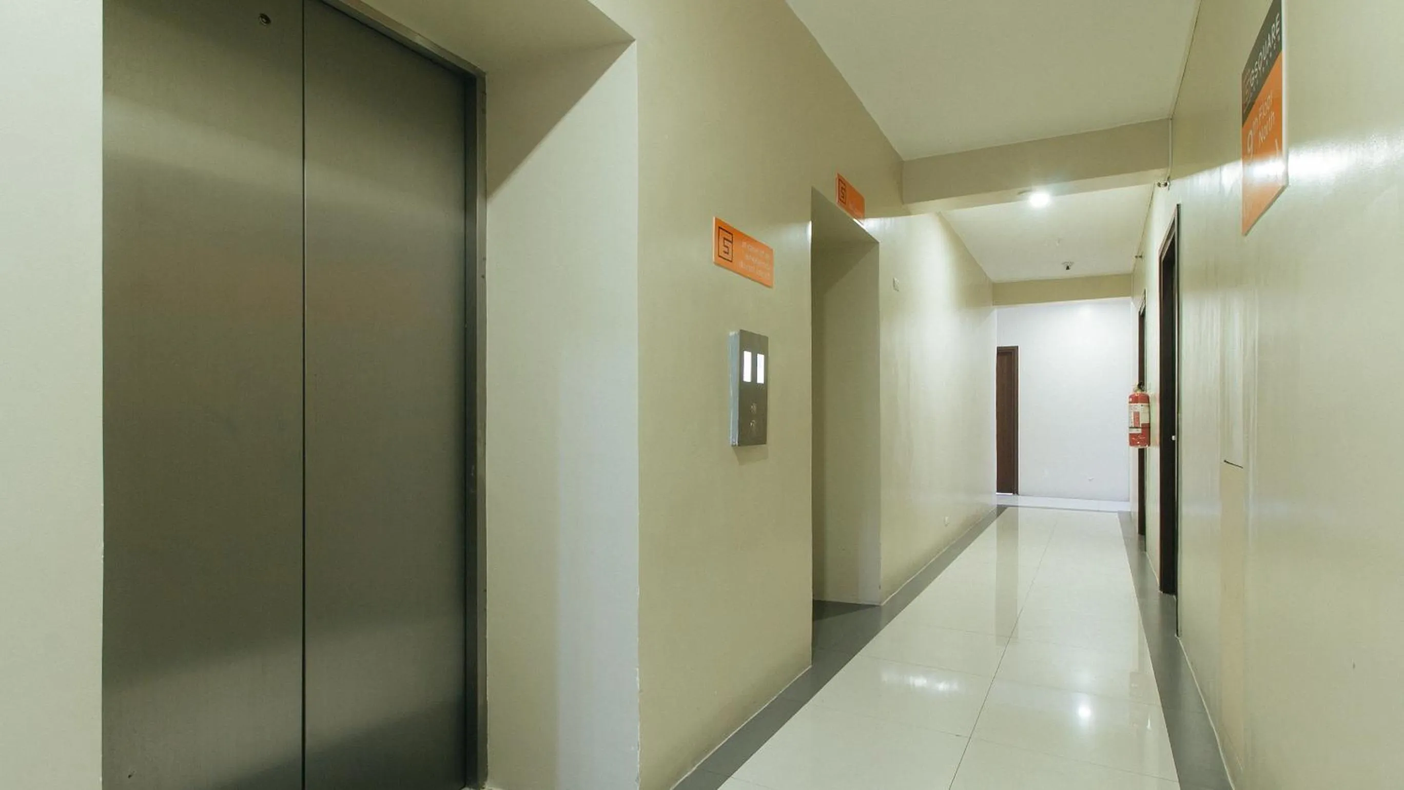 Area and facilities in RedDoorz Plus near Nakpil St Taft Avenue