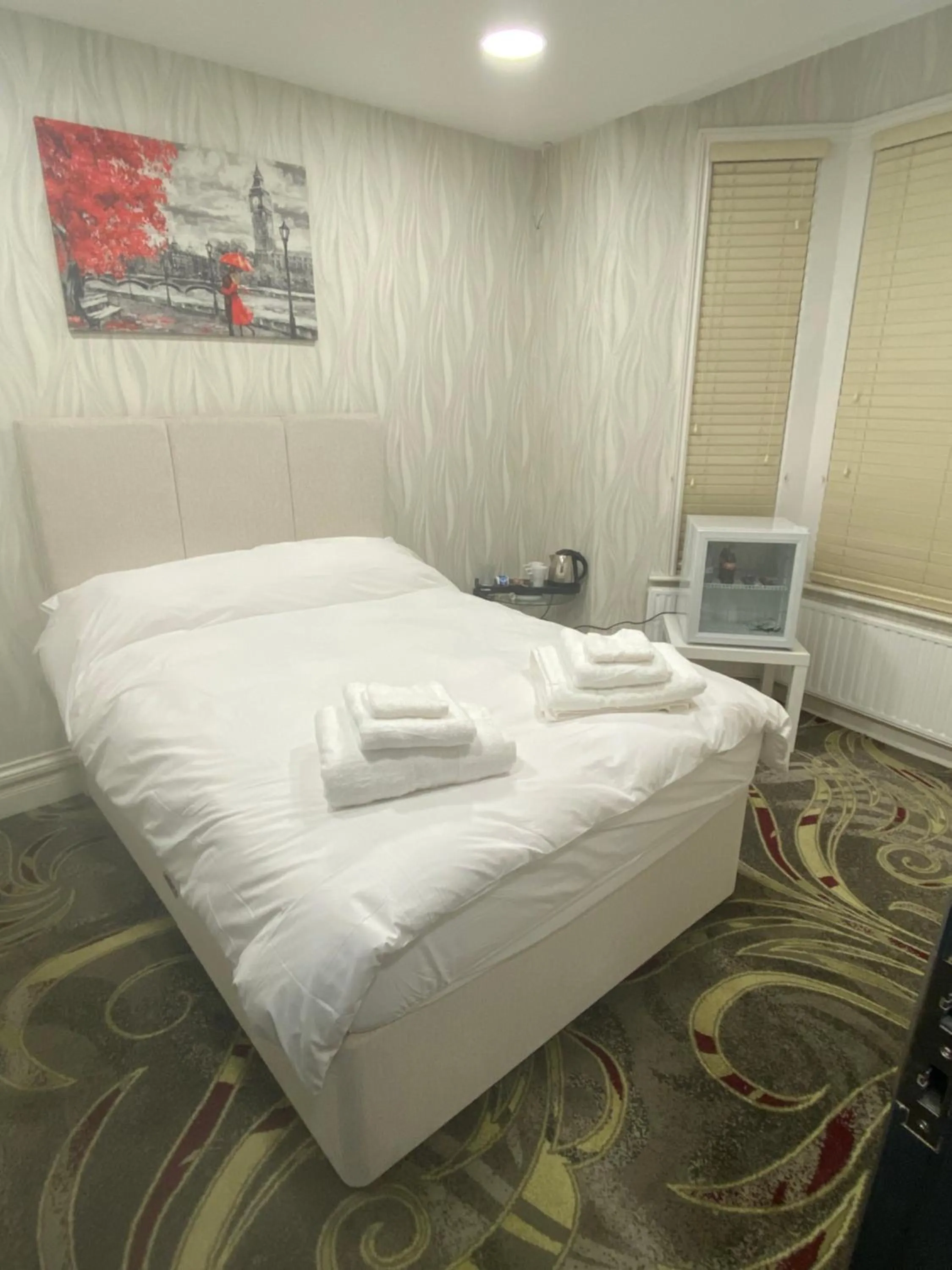 Bed in Mannbuilding