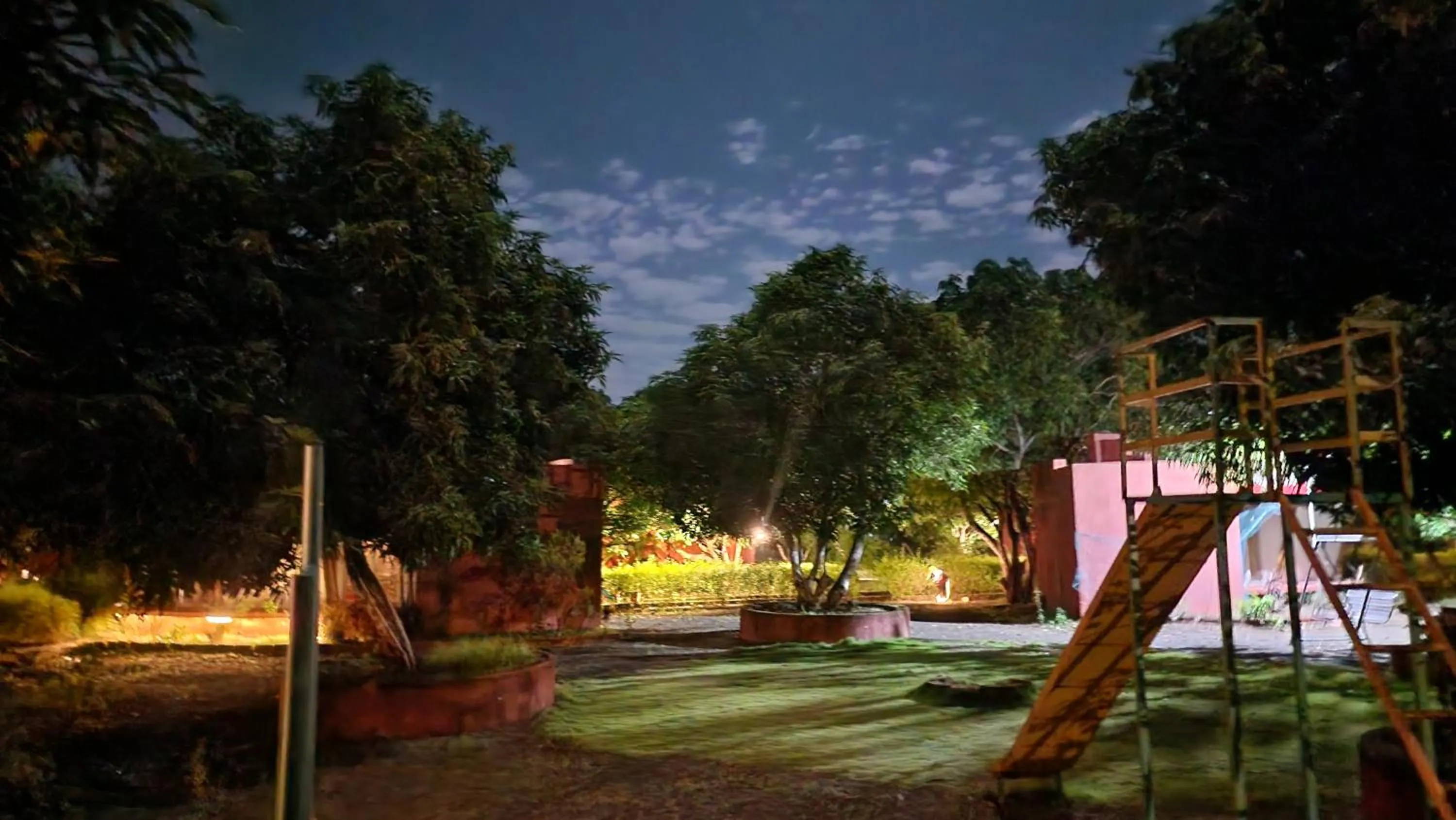 Garden view in Amraness Luxury Resort Sasan Gir