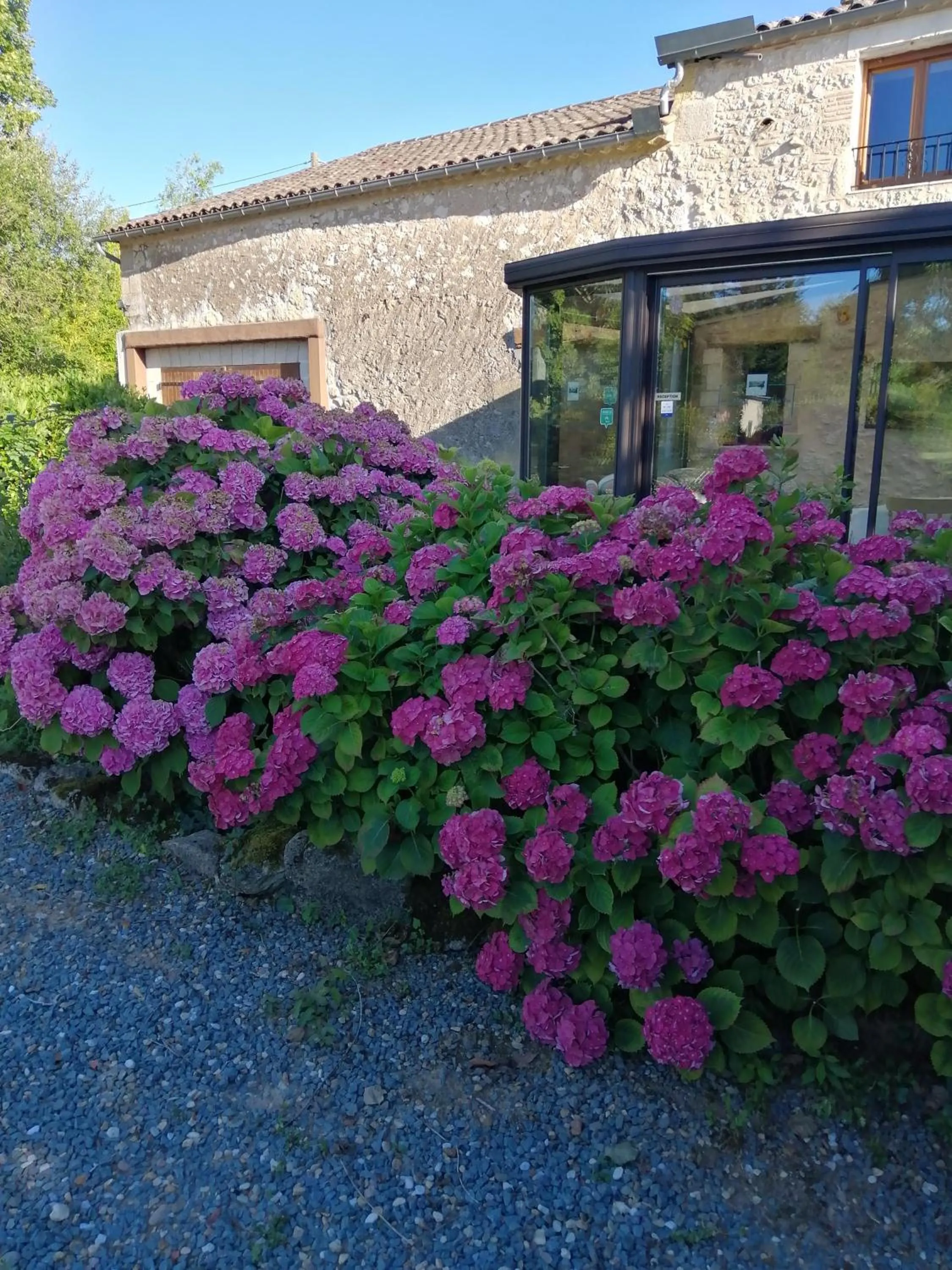 Property building in Le Grand Chemin de La Vie