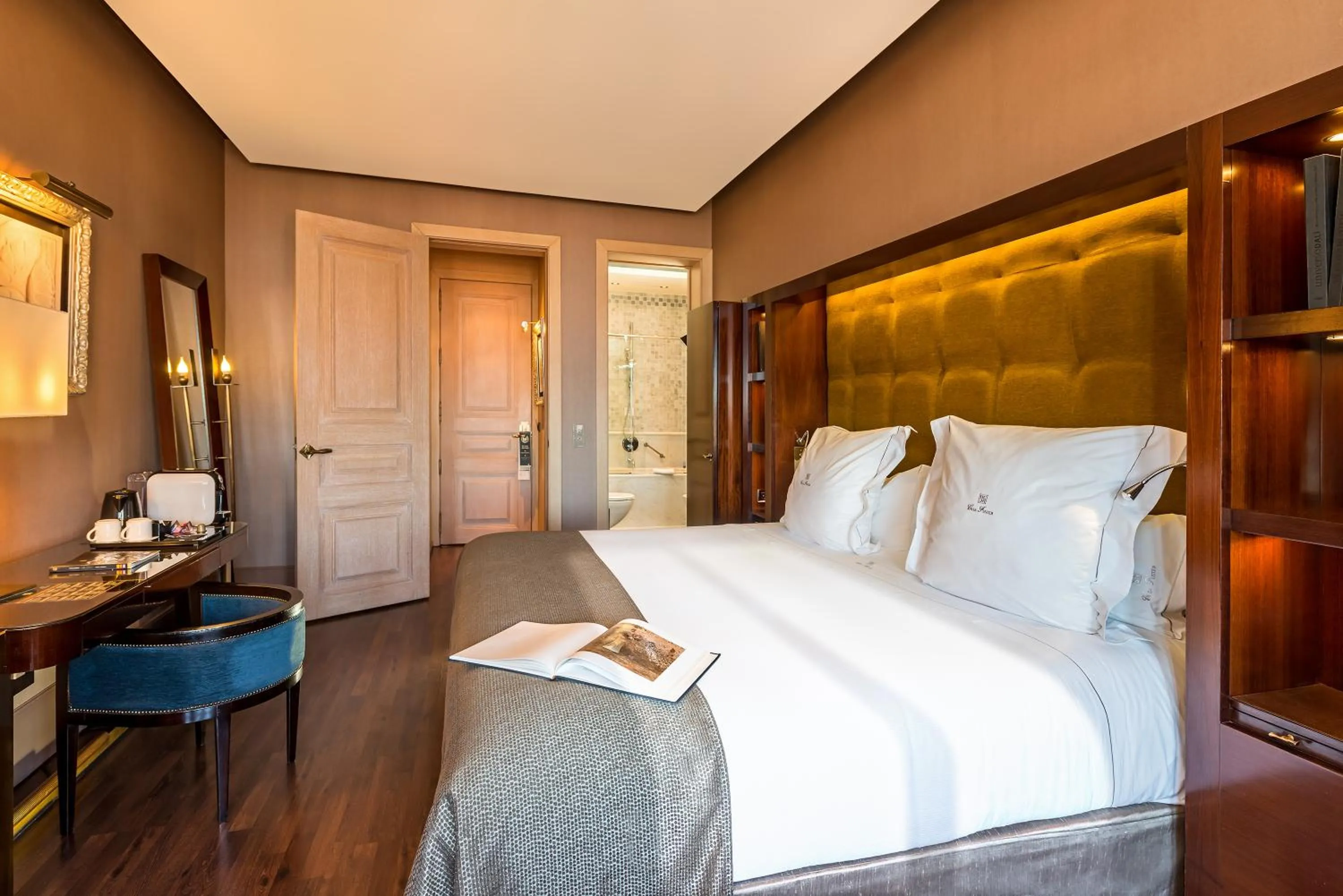 Bed in Hotel Casa Fuster G.L Monumento