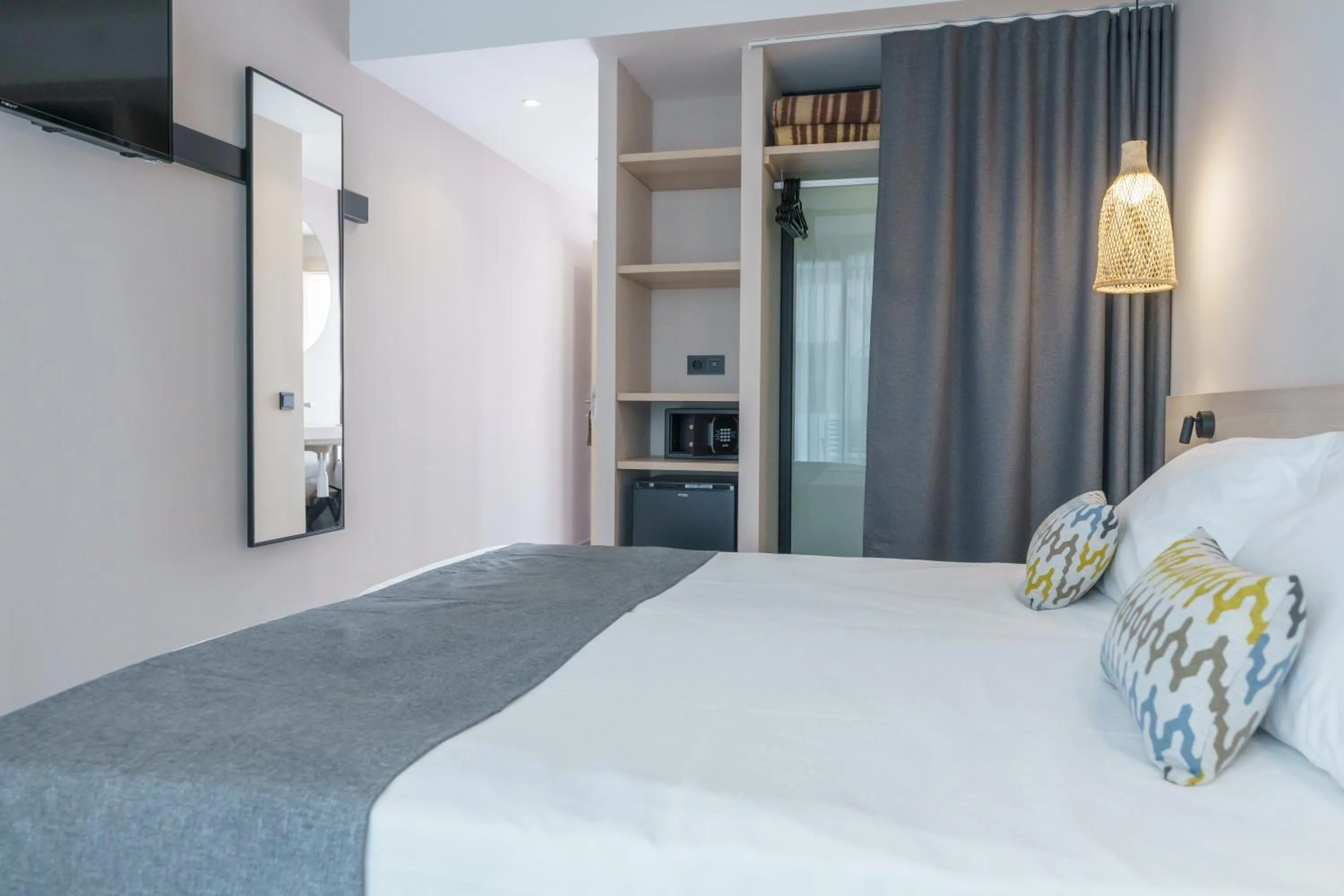 Bedroom, Bed in DWO Les Palmeres