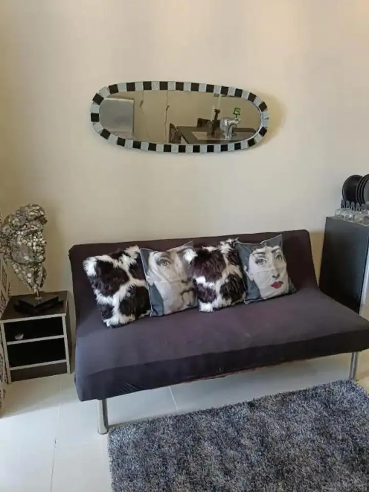 Panoramic View of Taal 1727 SMDC with wifi and free Indoor parking