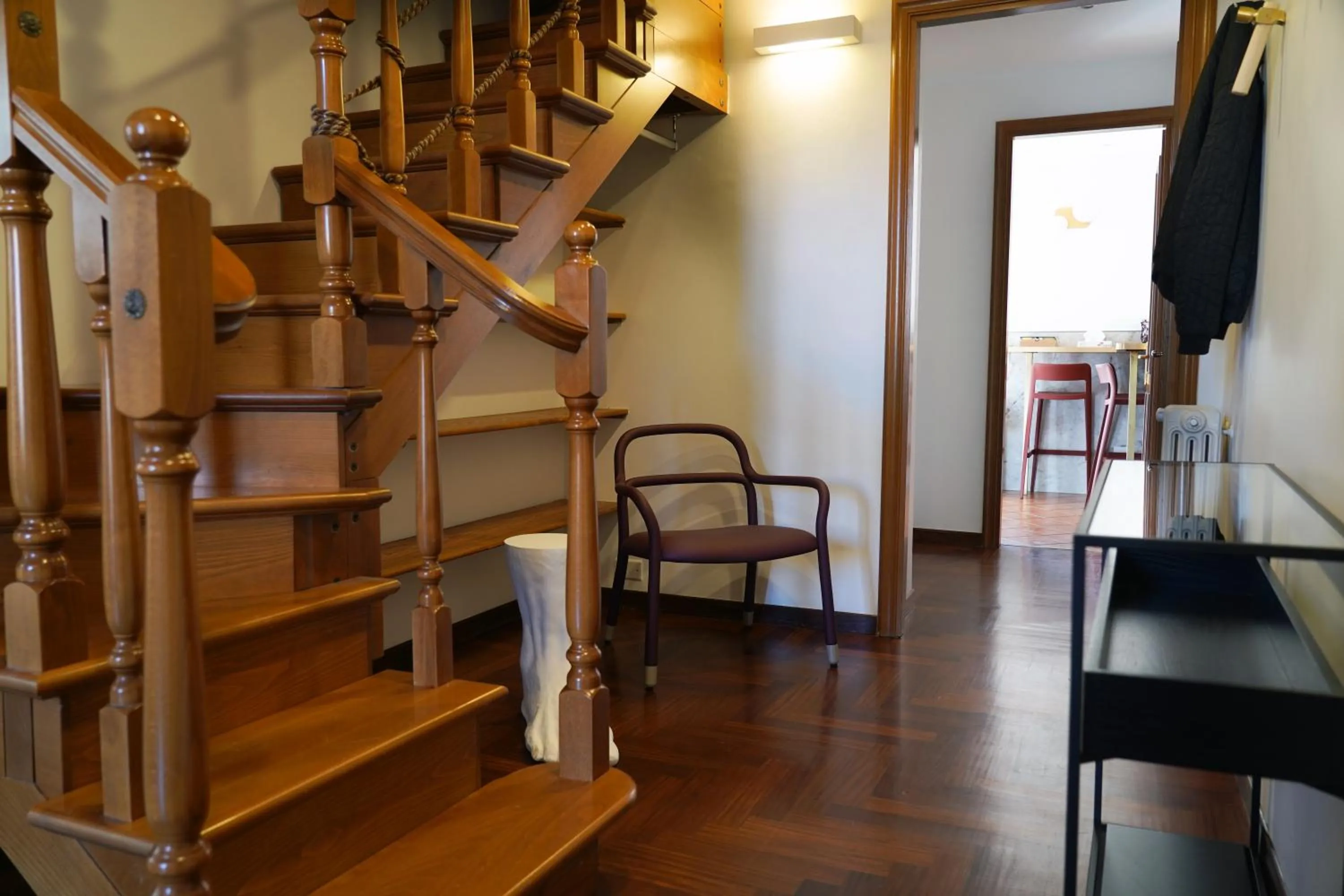 Decorative detail in LUCIANO MONTI APARTMENT