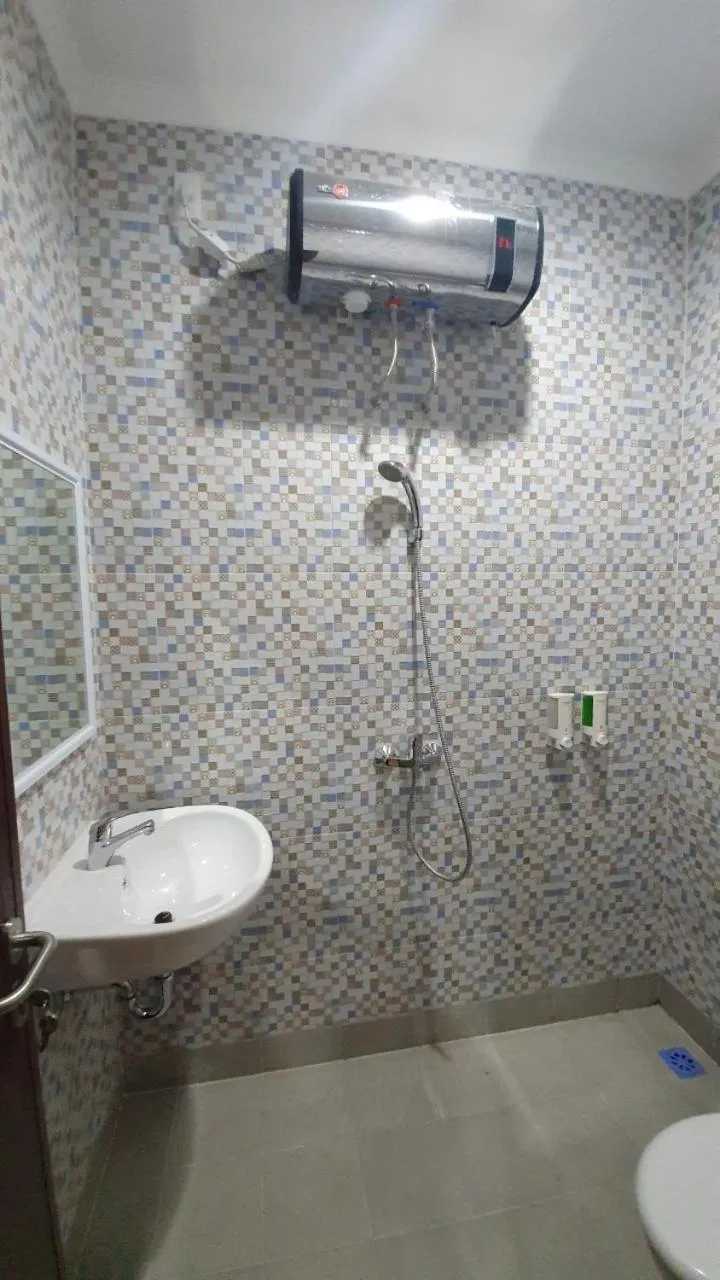 Bathroom in Harmony Inn Belitung - City Hotel