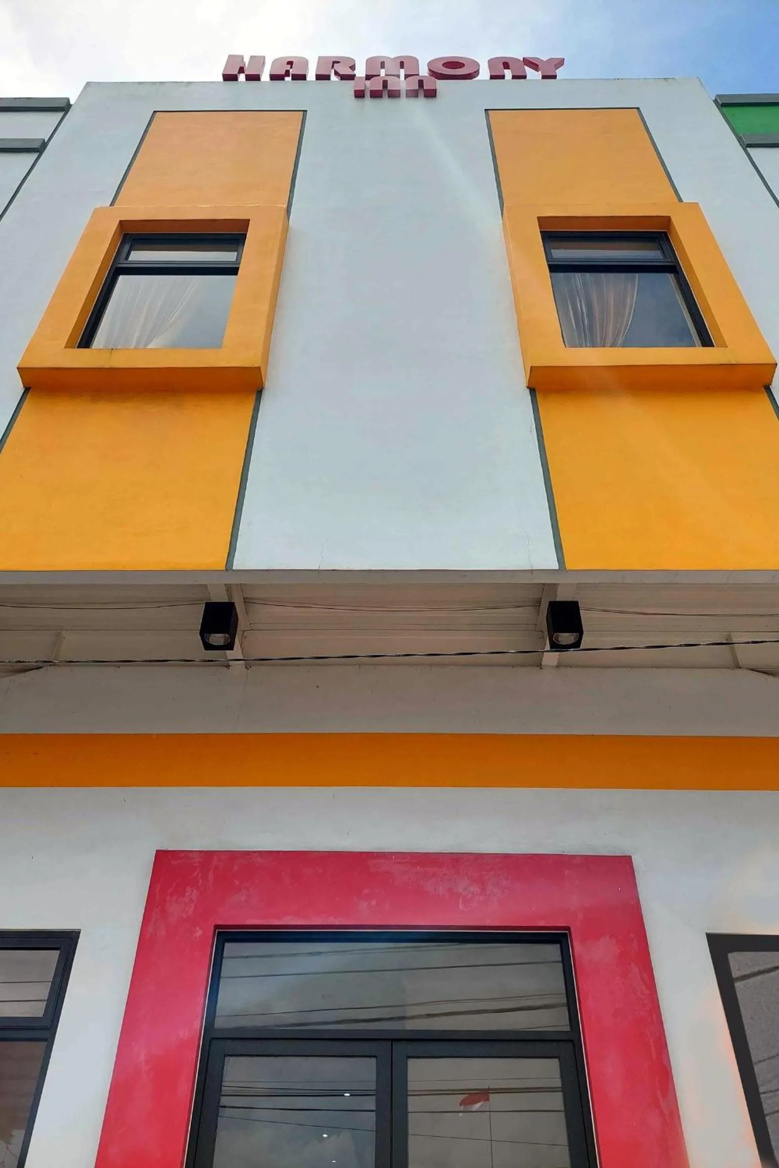 Property building in Harmony Inn Belitung - City Hotel