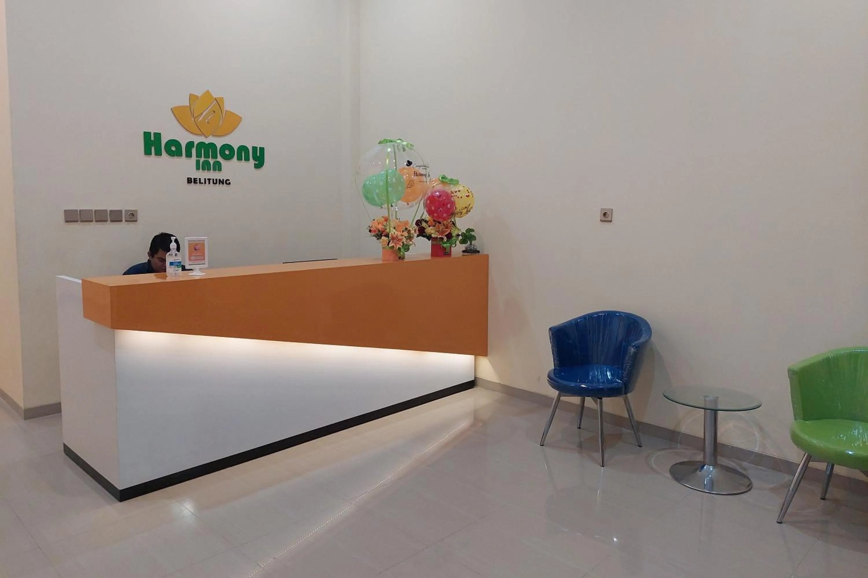 Lobby or reception in Harmony Inn Belitung - City Hotel