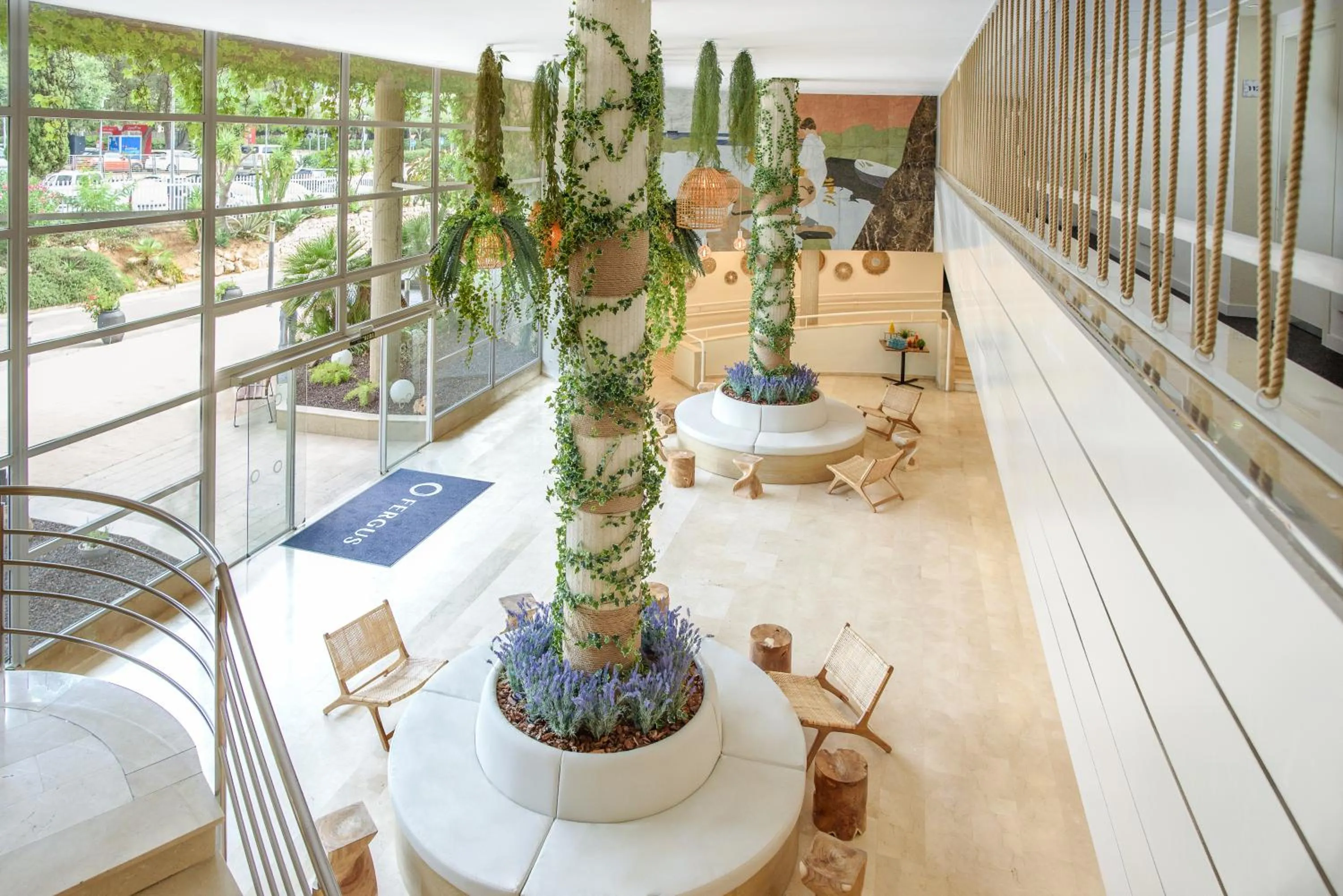 Lobby or reception in FERGUS Club Palmanova Park