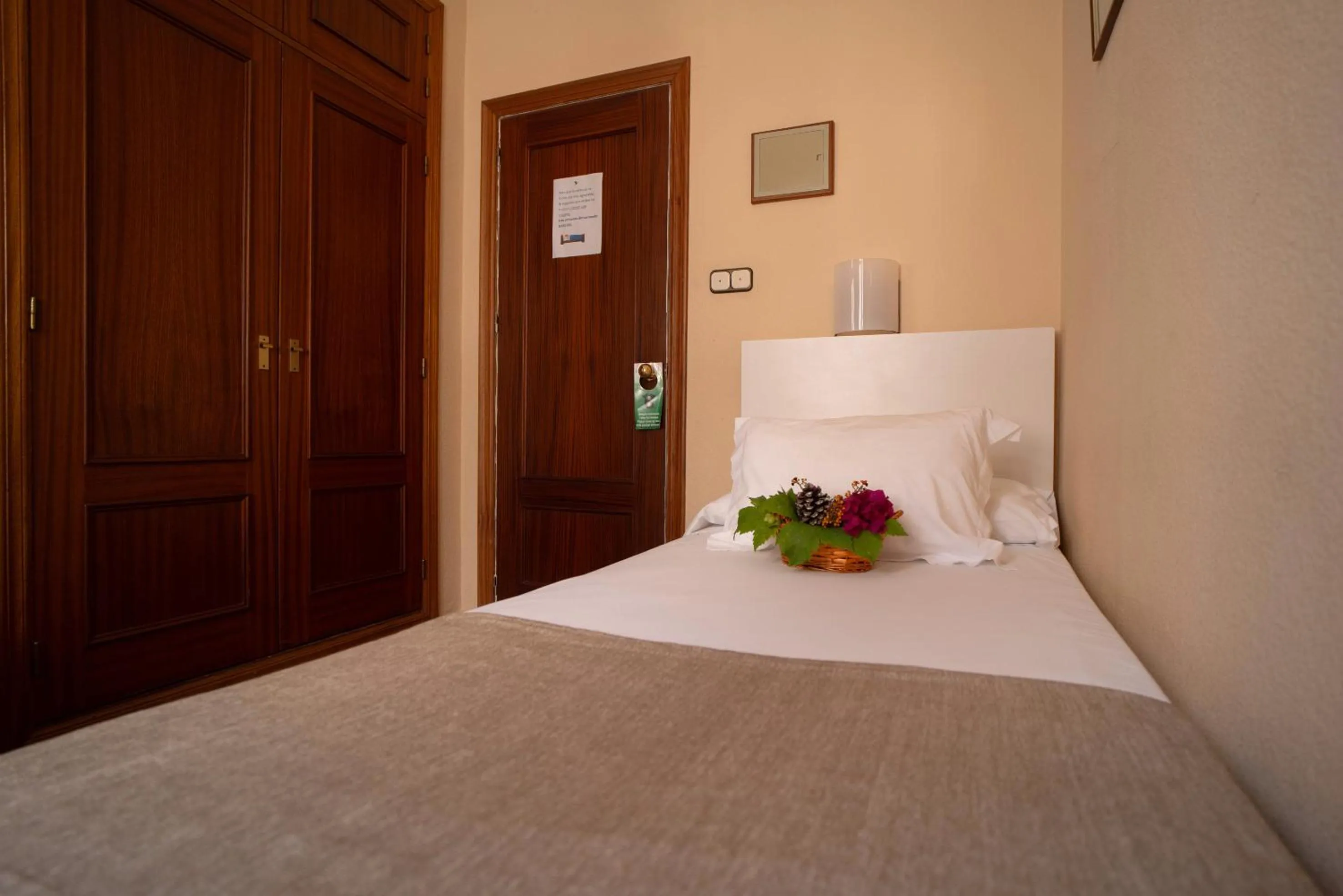Bed in Hotel Albaida Nature