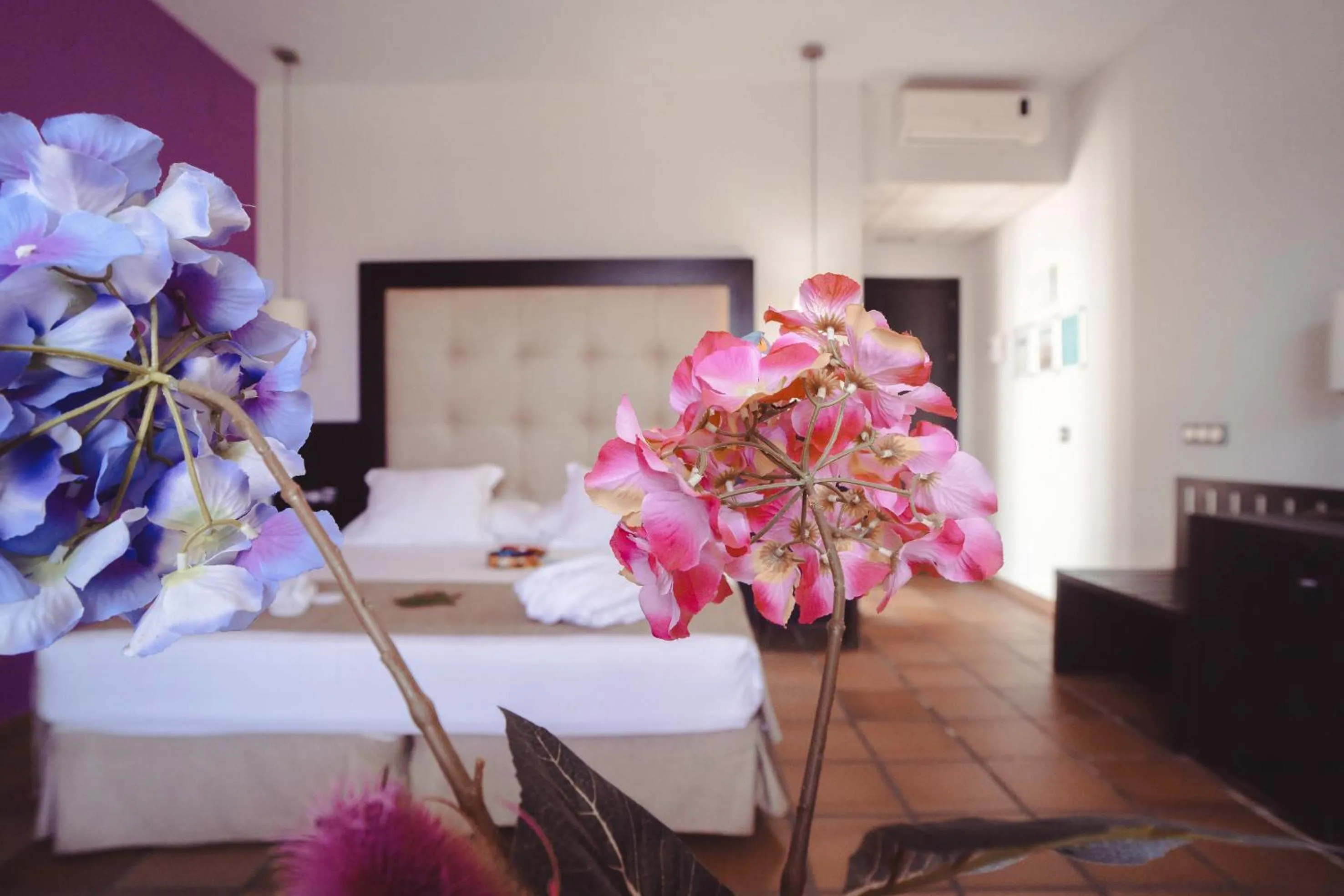 Property building, Bed in Hotel Albaida Nature