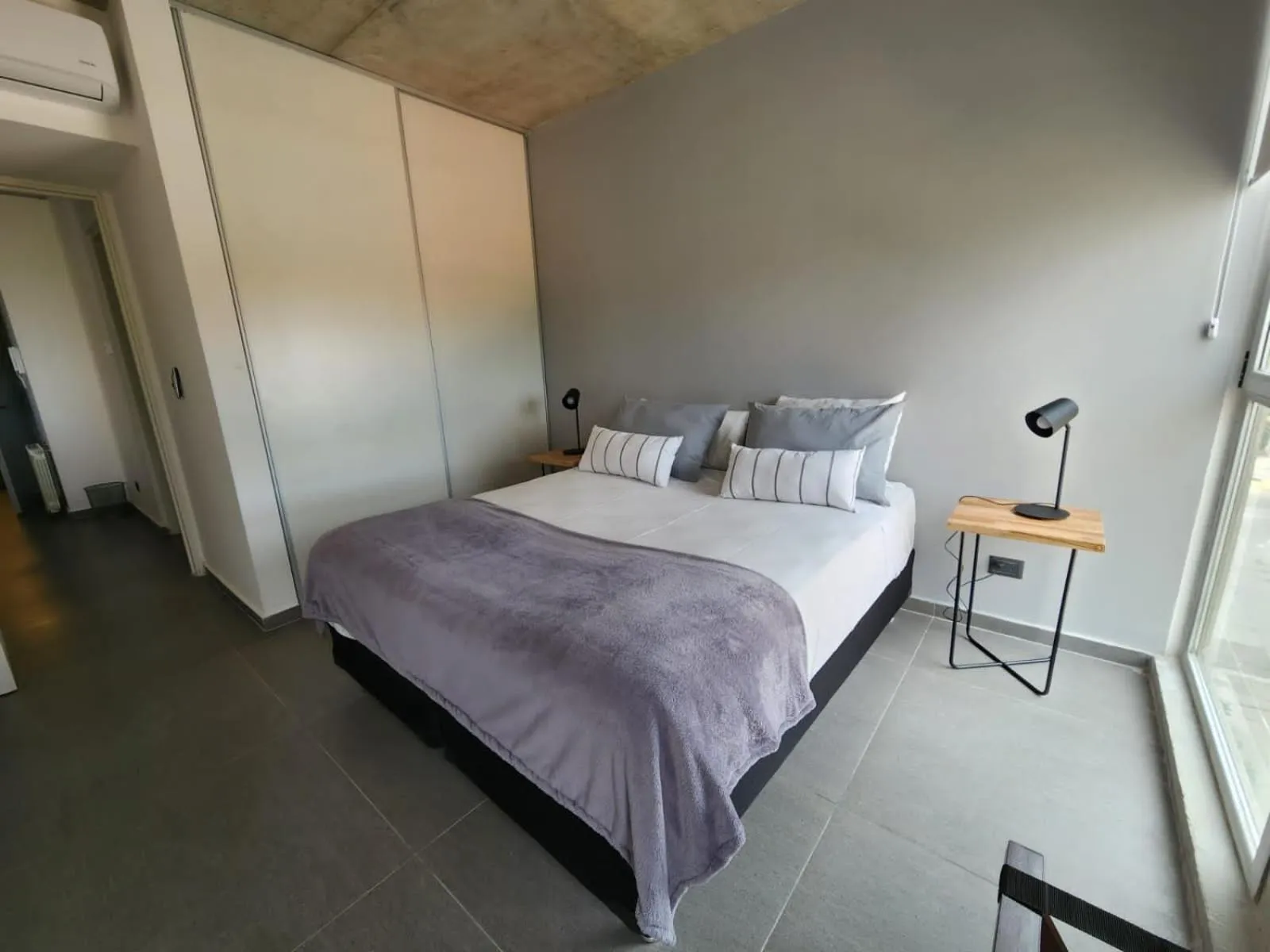 Bed in Loi Flats Neuquen, Edificio Talero