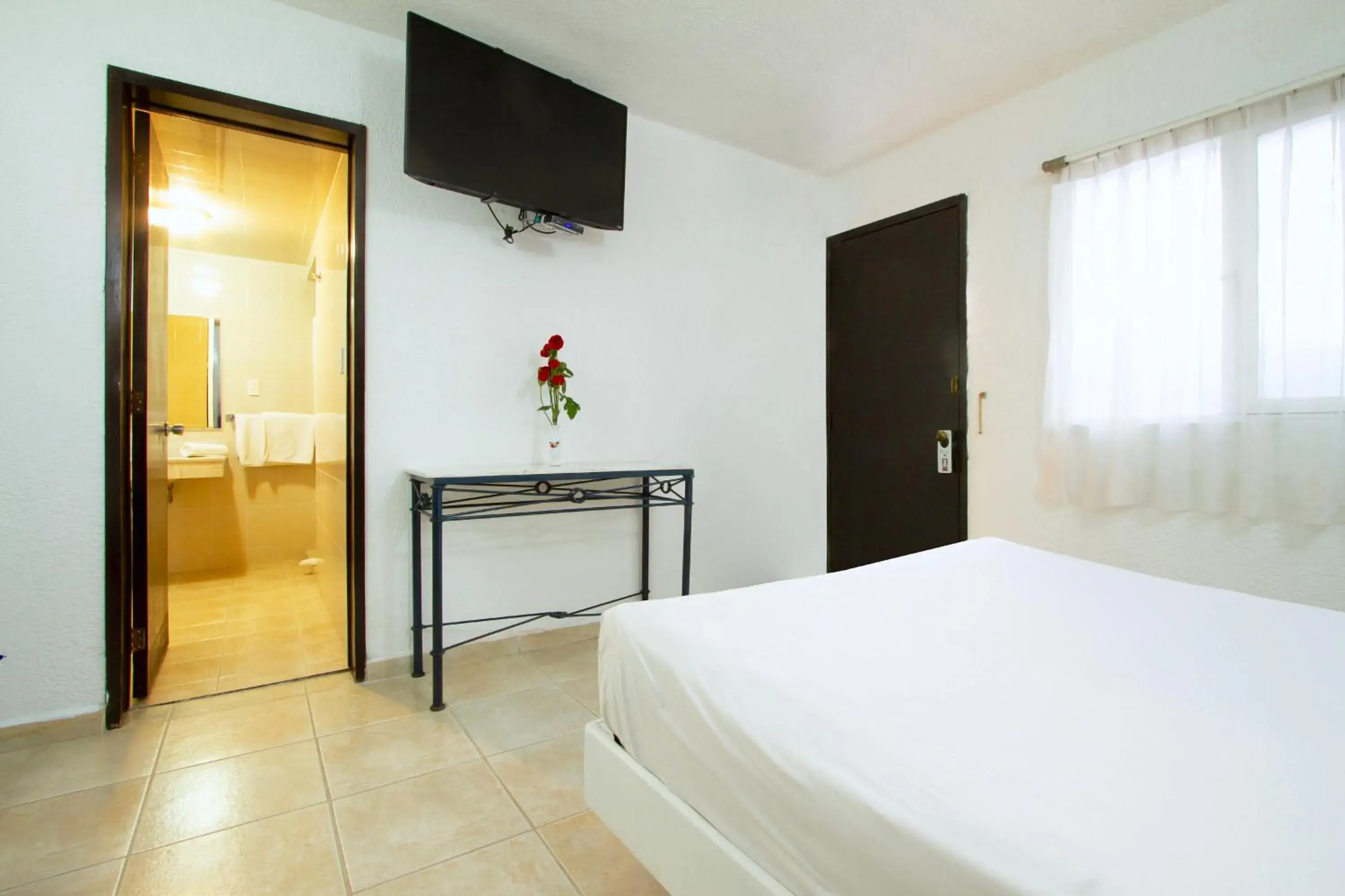 Budget Double Room in Hotel Bedd Express Querétaro Budget Double Room in Hotel Bedd Express Querétaro