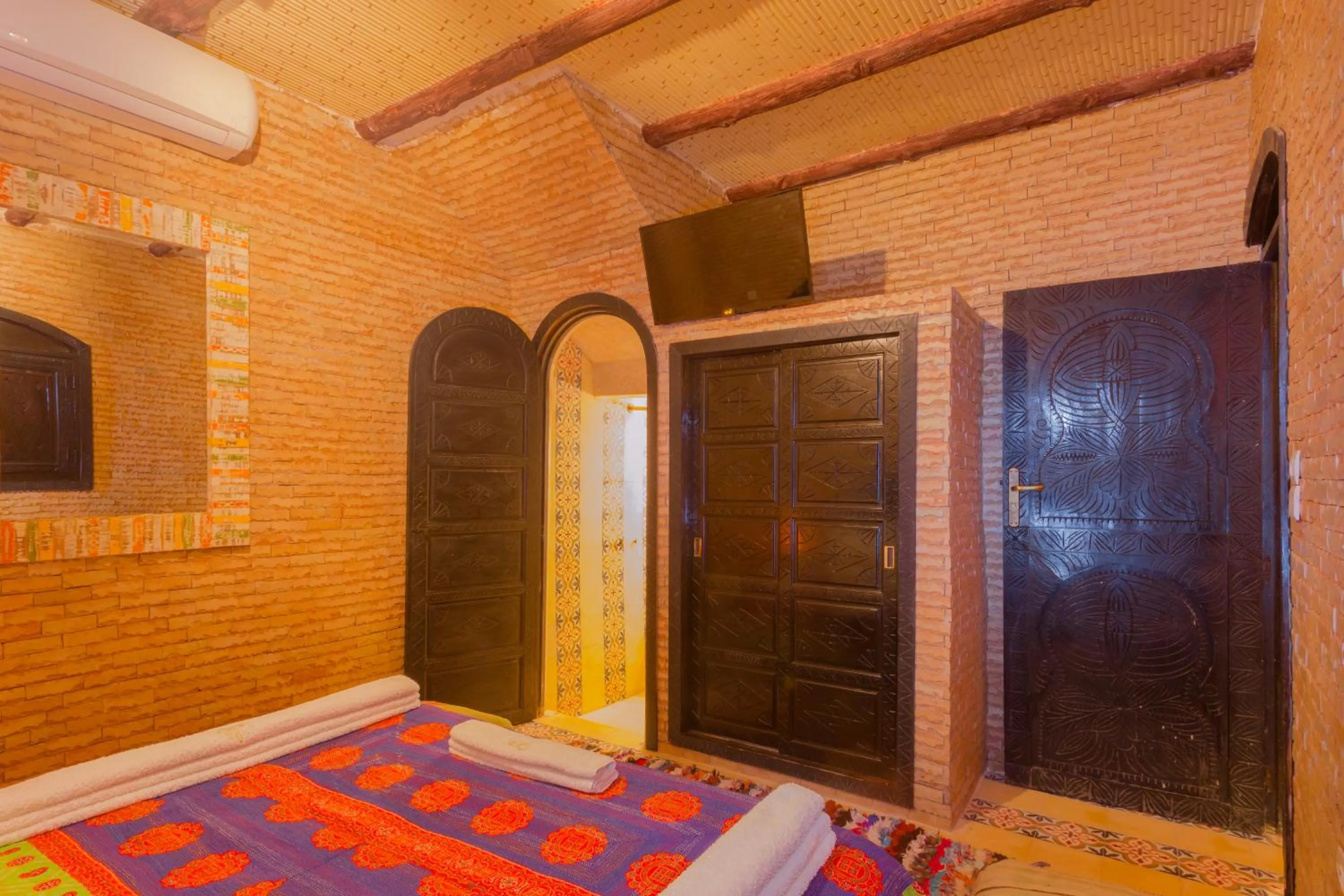 Bed in Dar Ikalimo Ourika