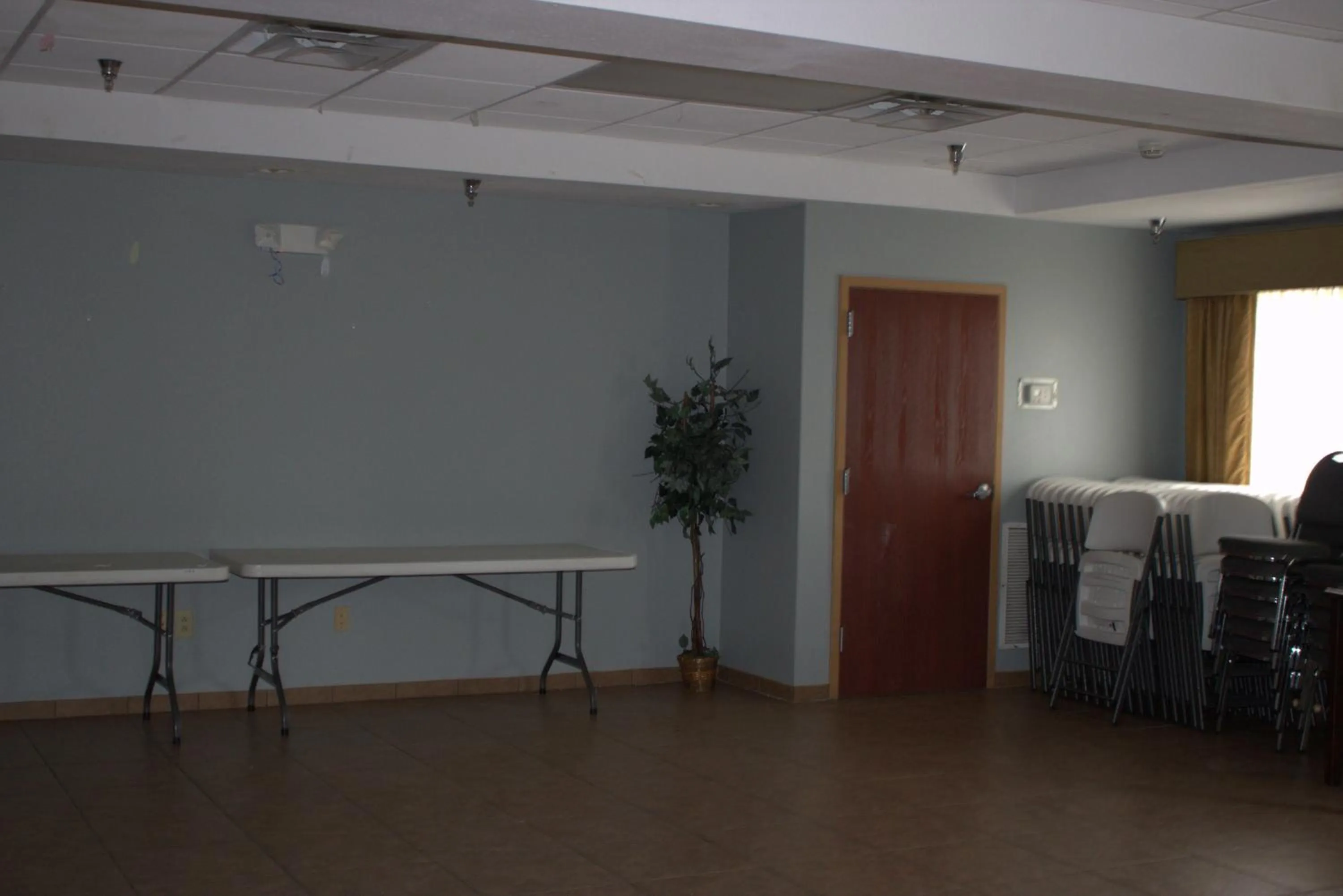 Meeting/conference room in Super 8 by Wyndham Rainsville