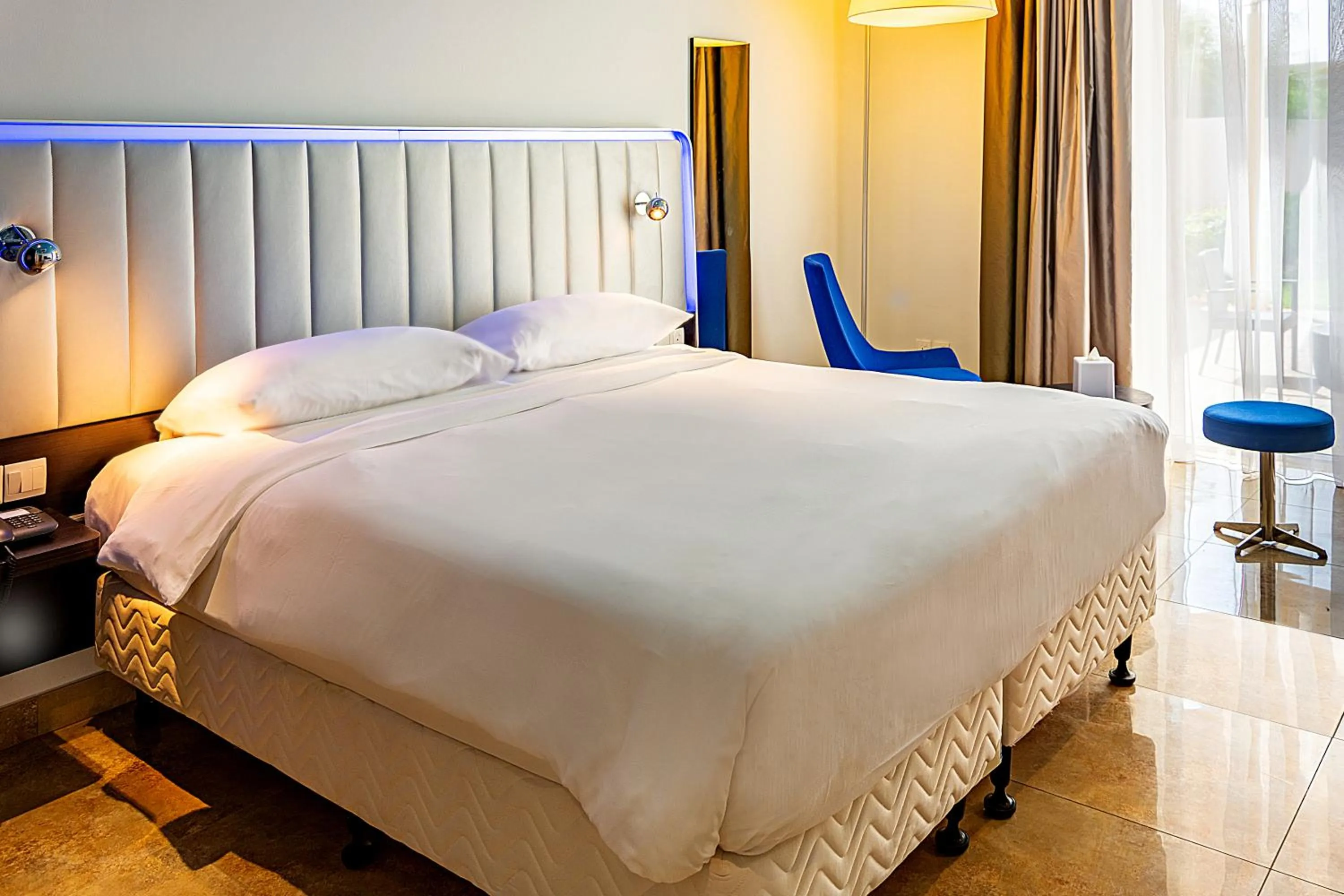 Bed in Park Inn by Radisson Hotel and Residence Duqm
