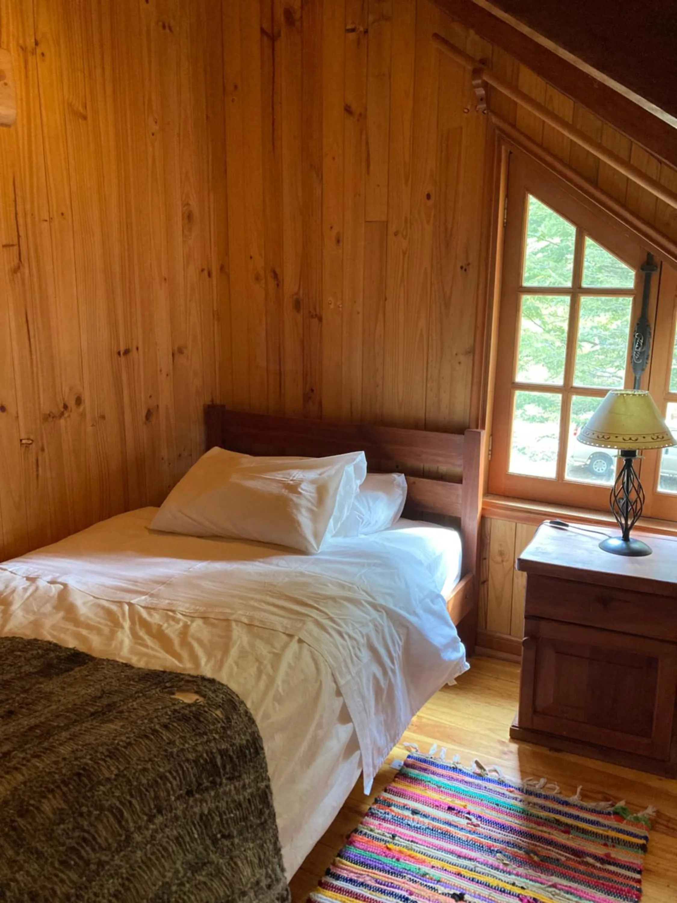 Bed in Green Baker Lodge