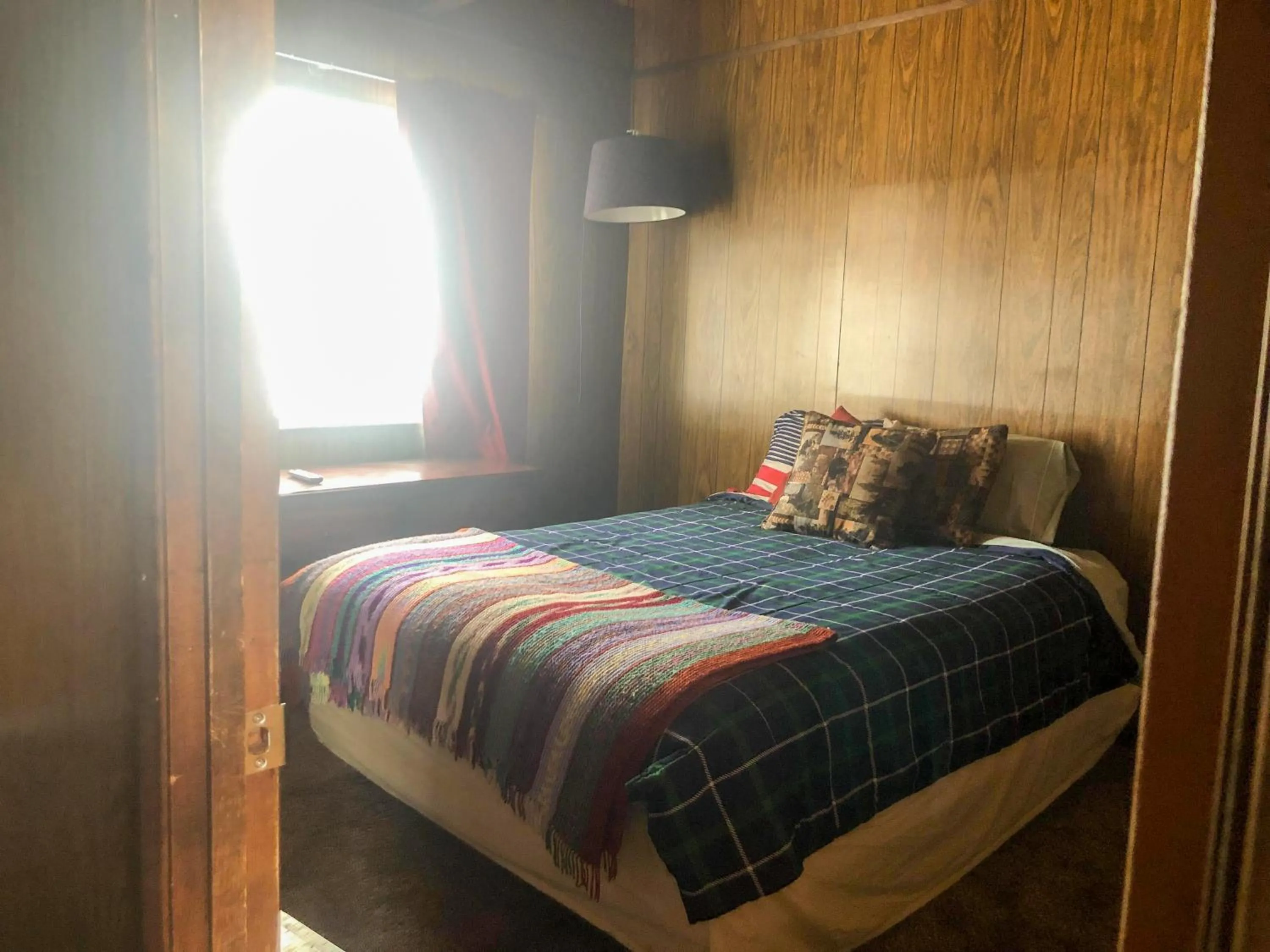 Bedroom, Bed in ITH Big Bear Lake Hostel & Lodge