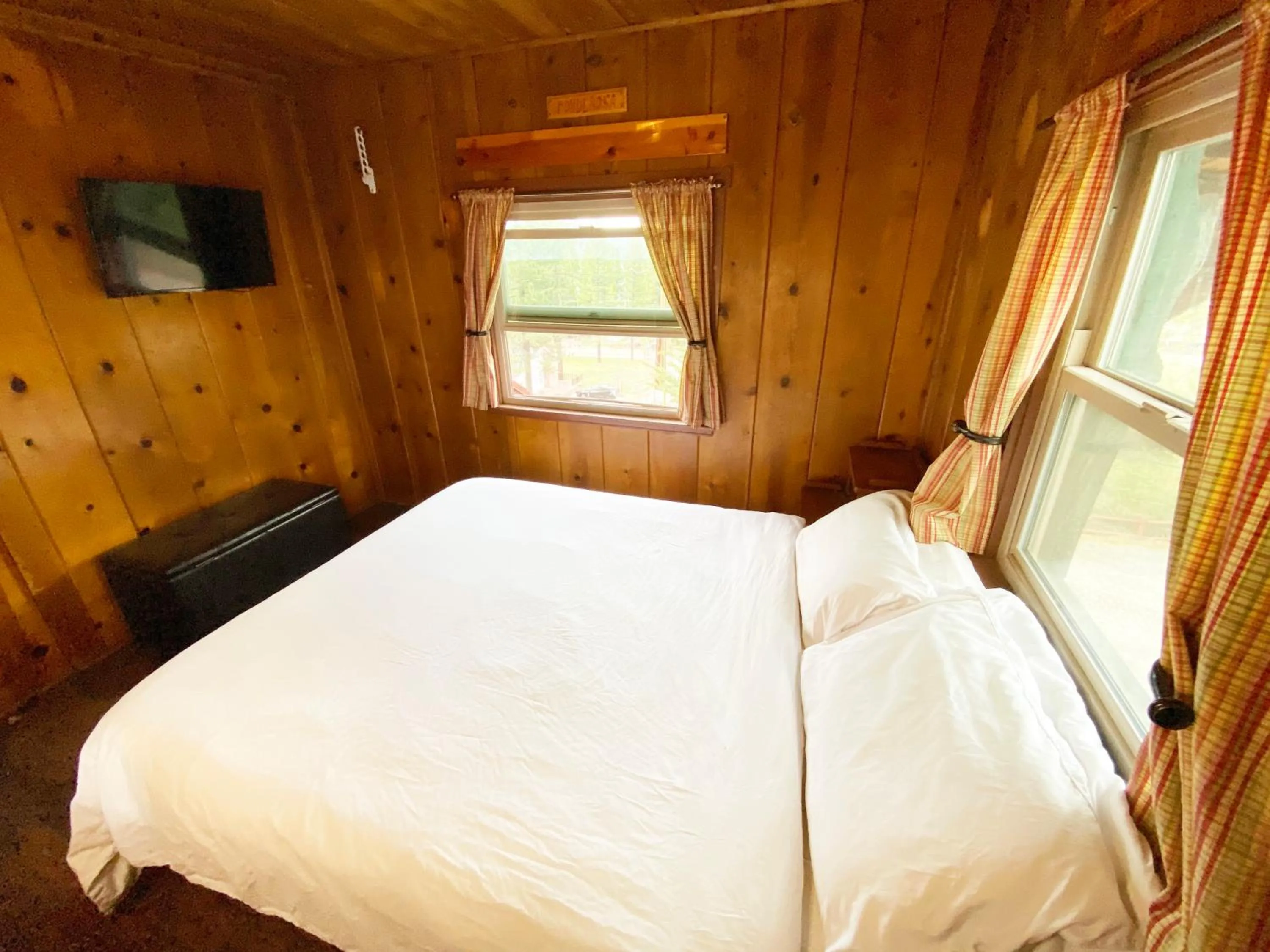 Bed in ITH Big Bear Lake Hostel & Lodge