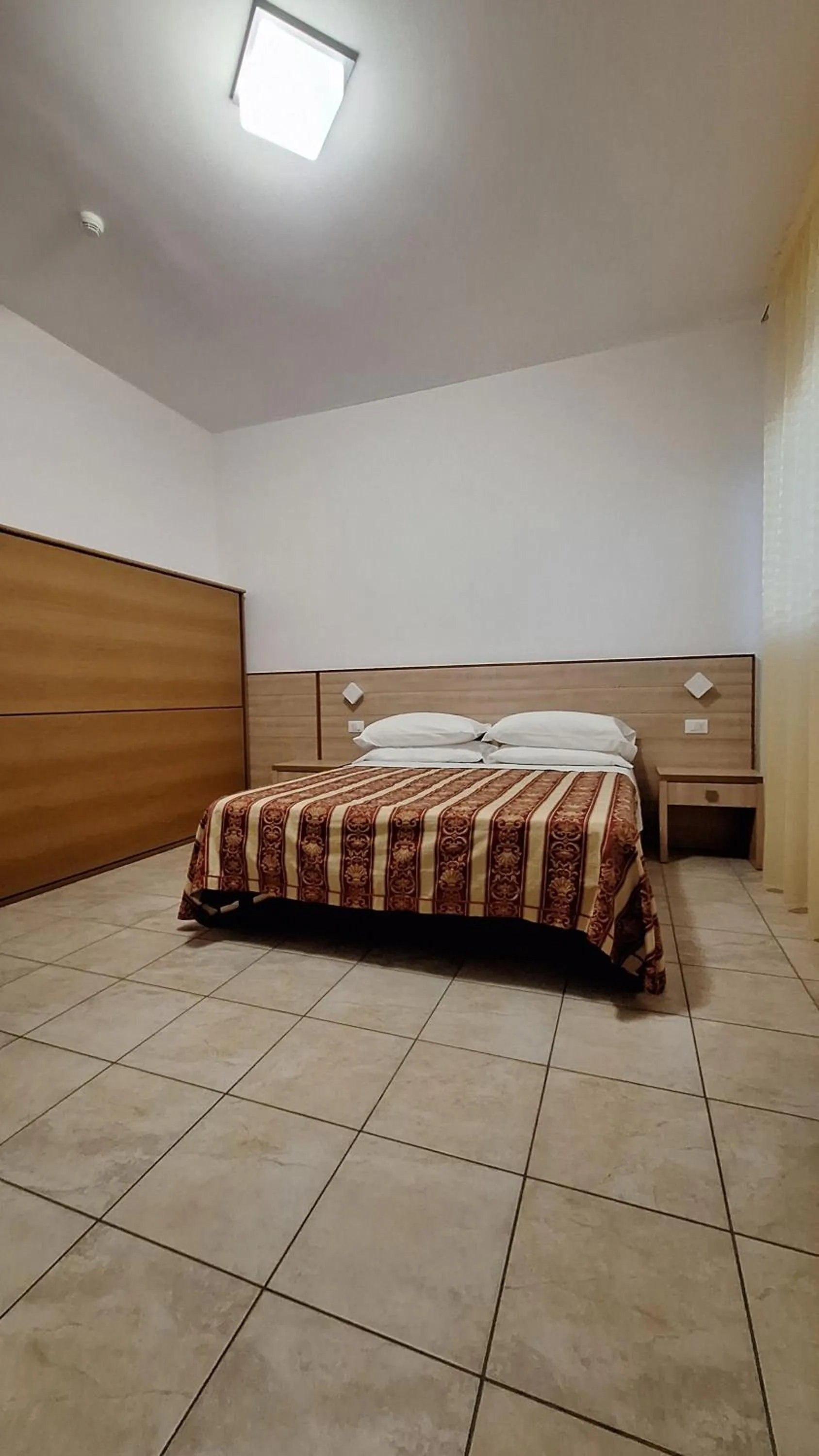 Bedroom, Bed in Hotel Massimo