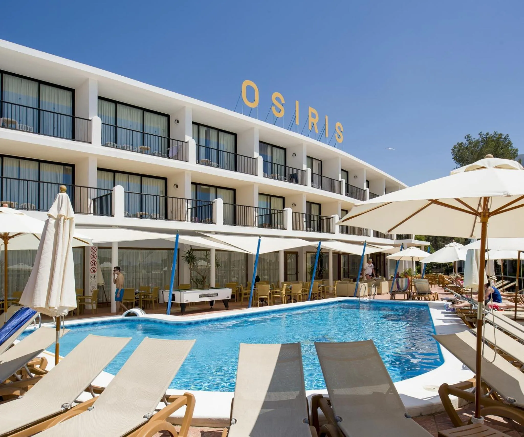 Facade/entrance in Hotel Osiris Ibiza
