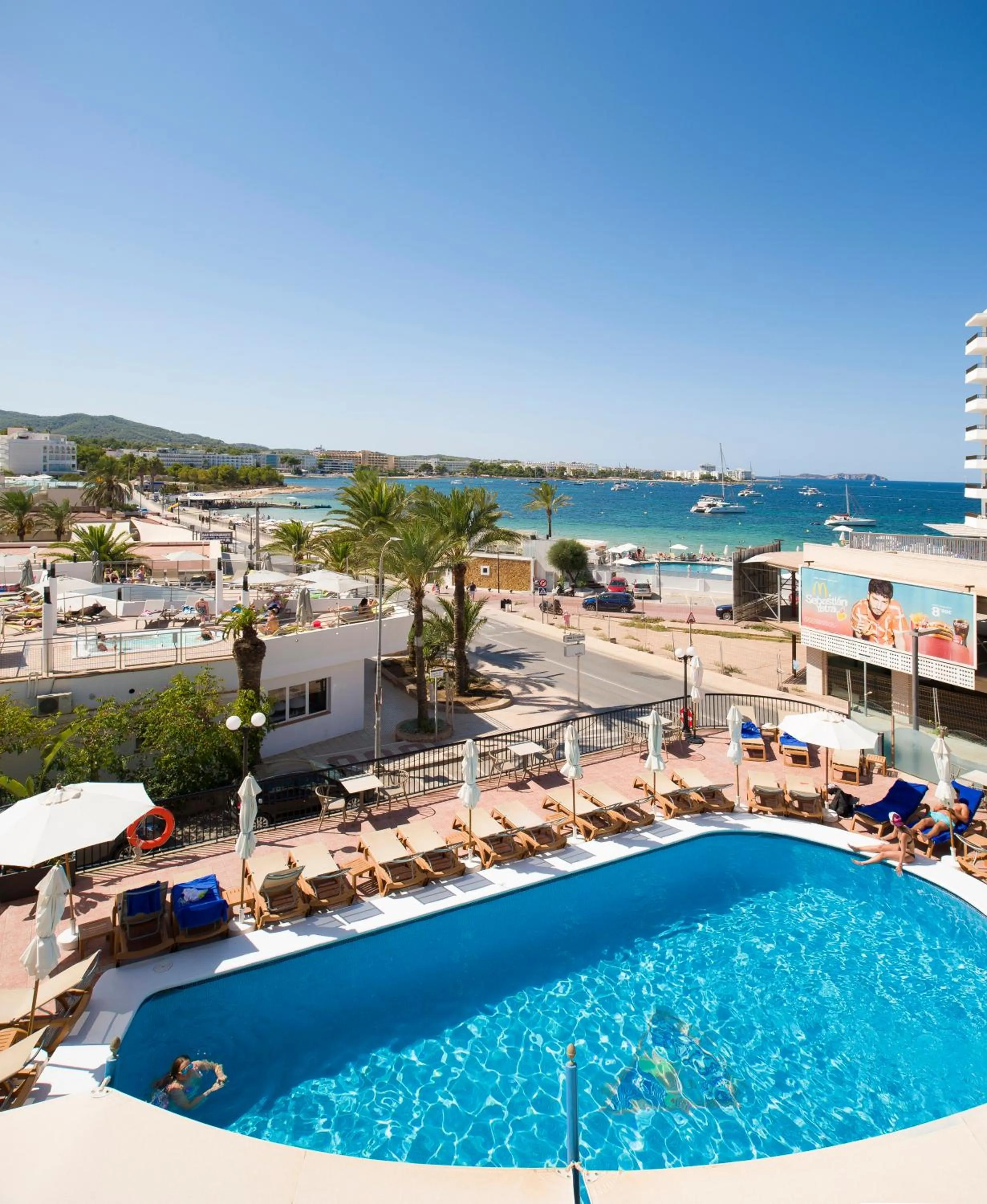 Swimming pool in Hotel Osiris Ibiza