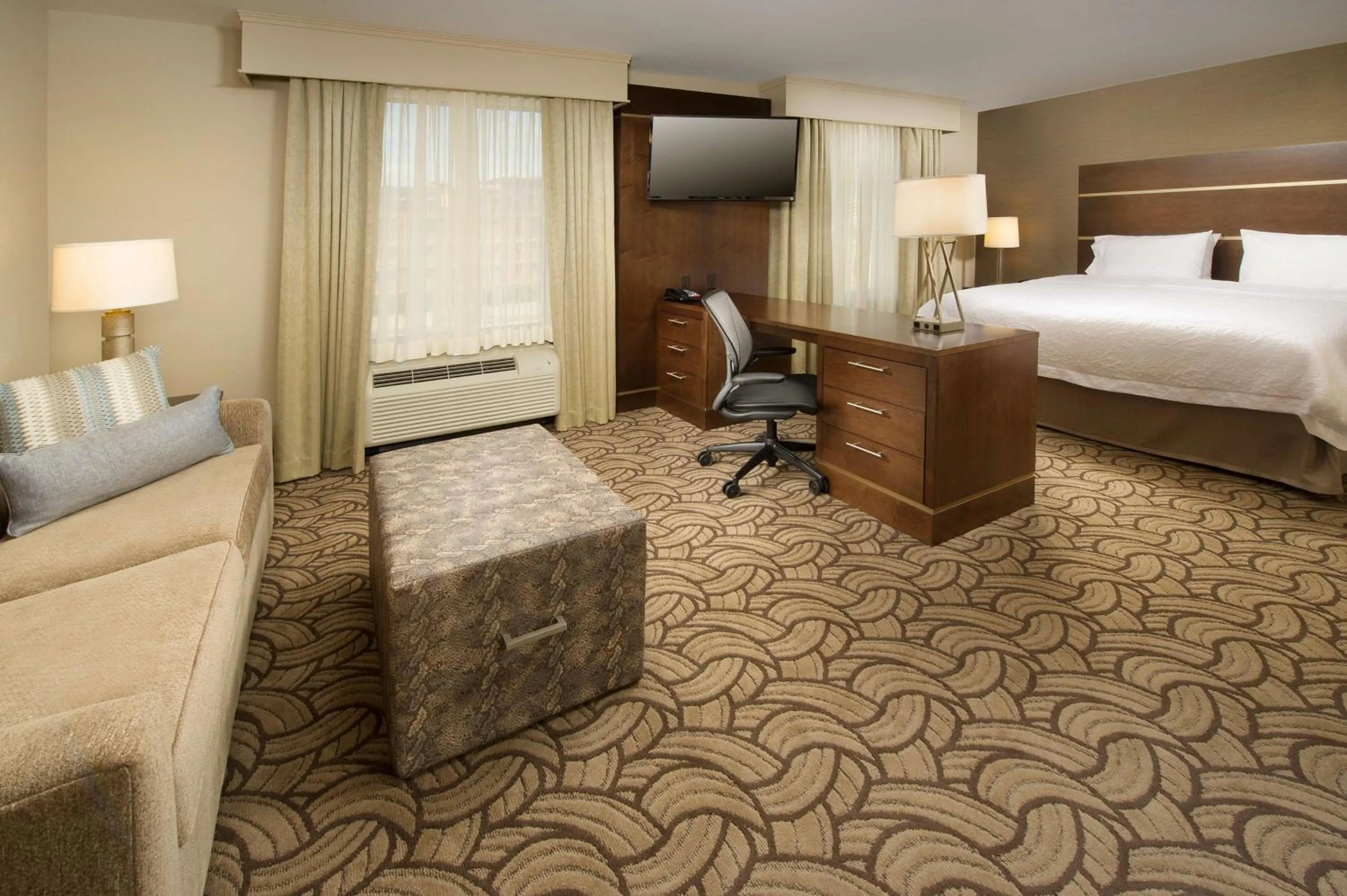 Bed in Hampton Inn & Suites San Antonio-Downtown/Market Square