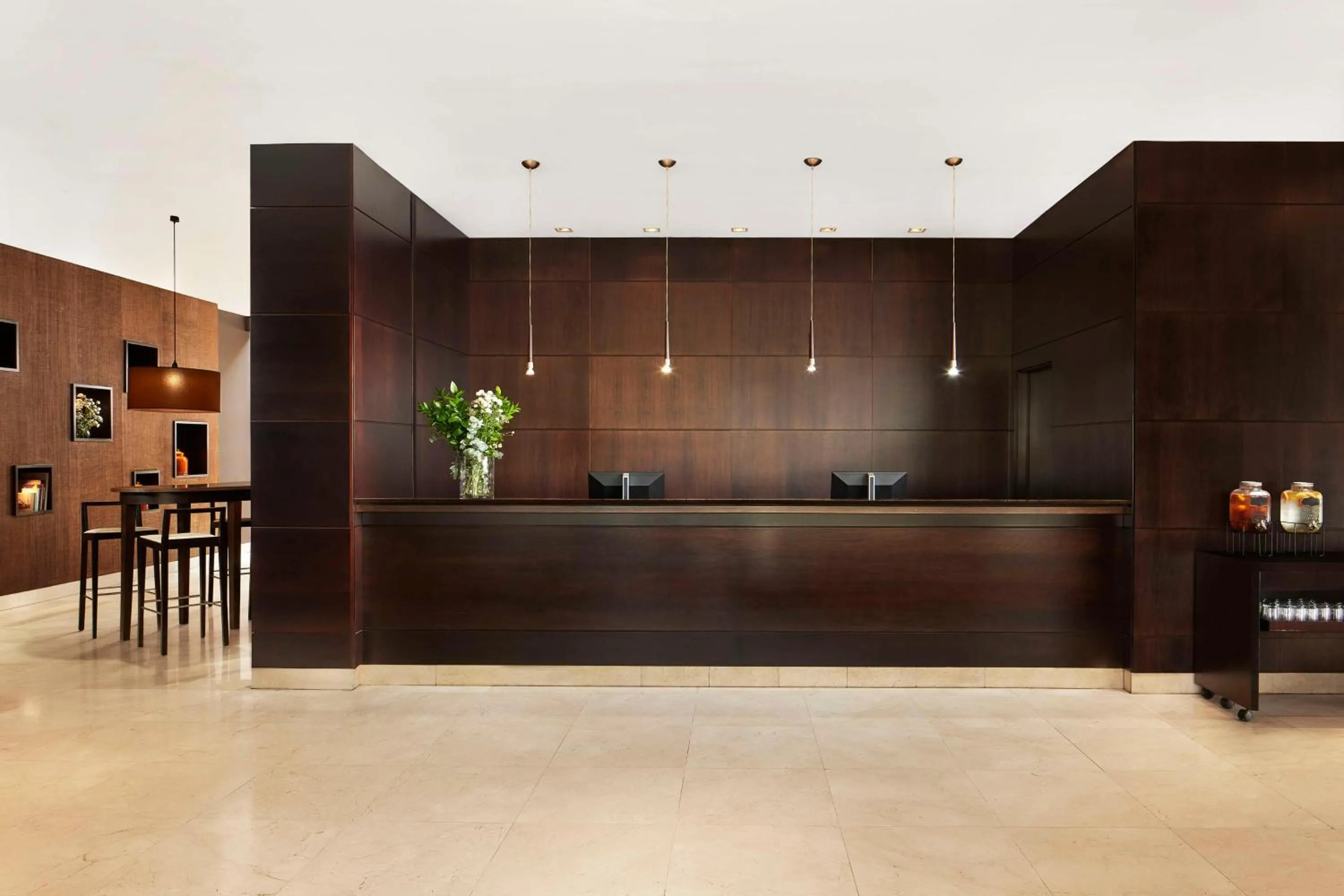 Lobby or reception in NH Alcorcón