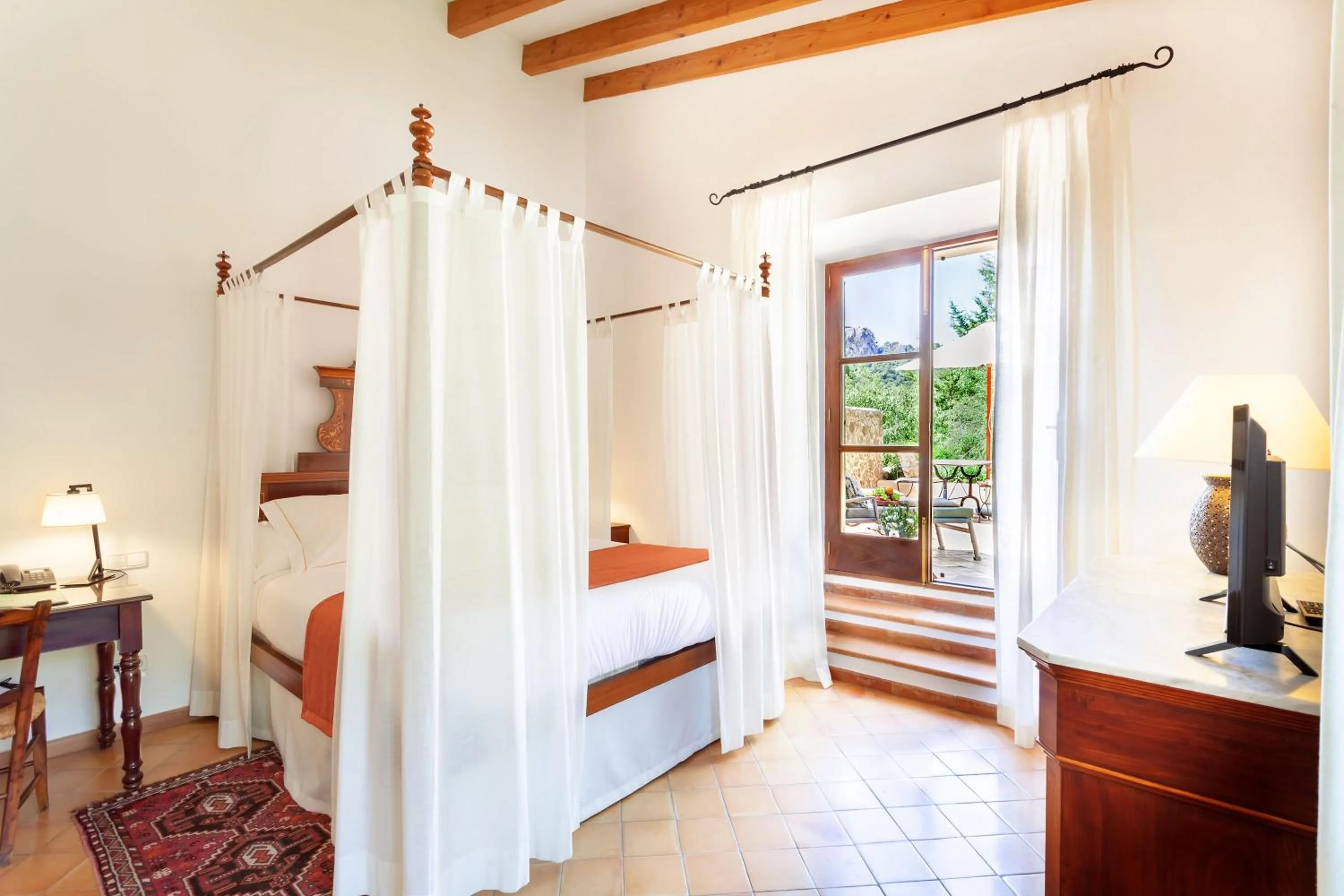 Photo of the whole room, Bed in Finca Hotel Son Palou