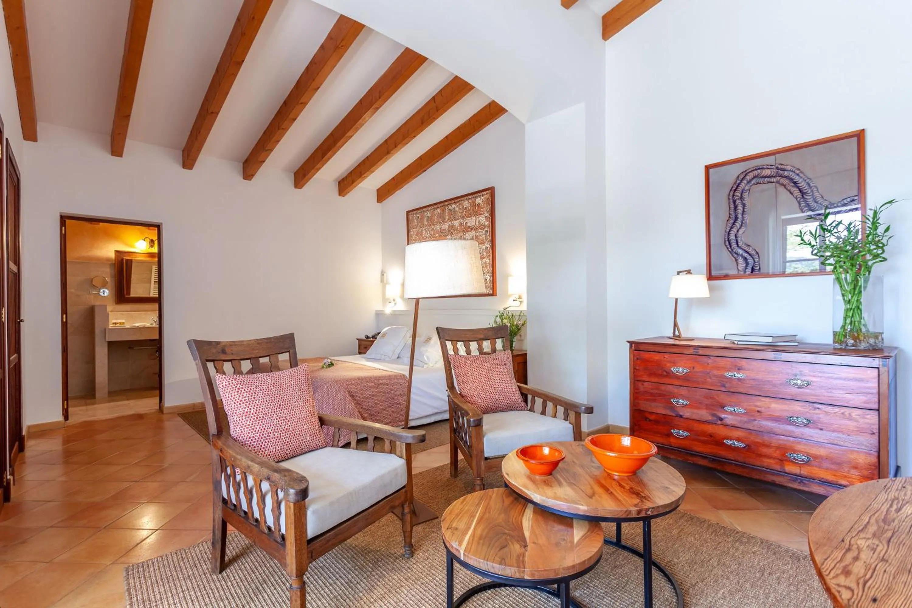 Photo of the whole room in Finca Hotel Son Palou