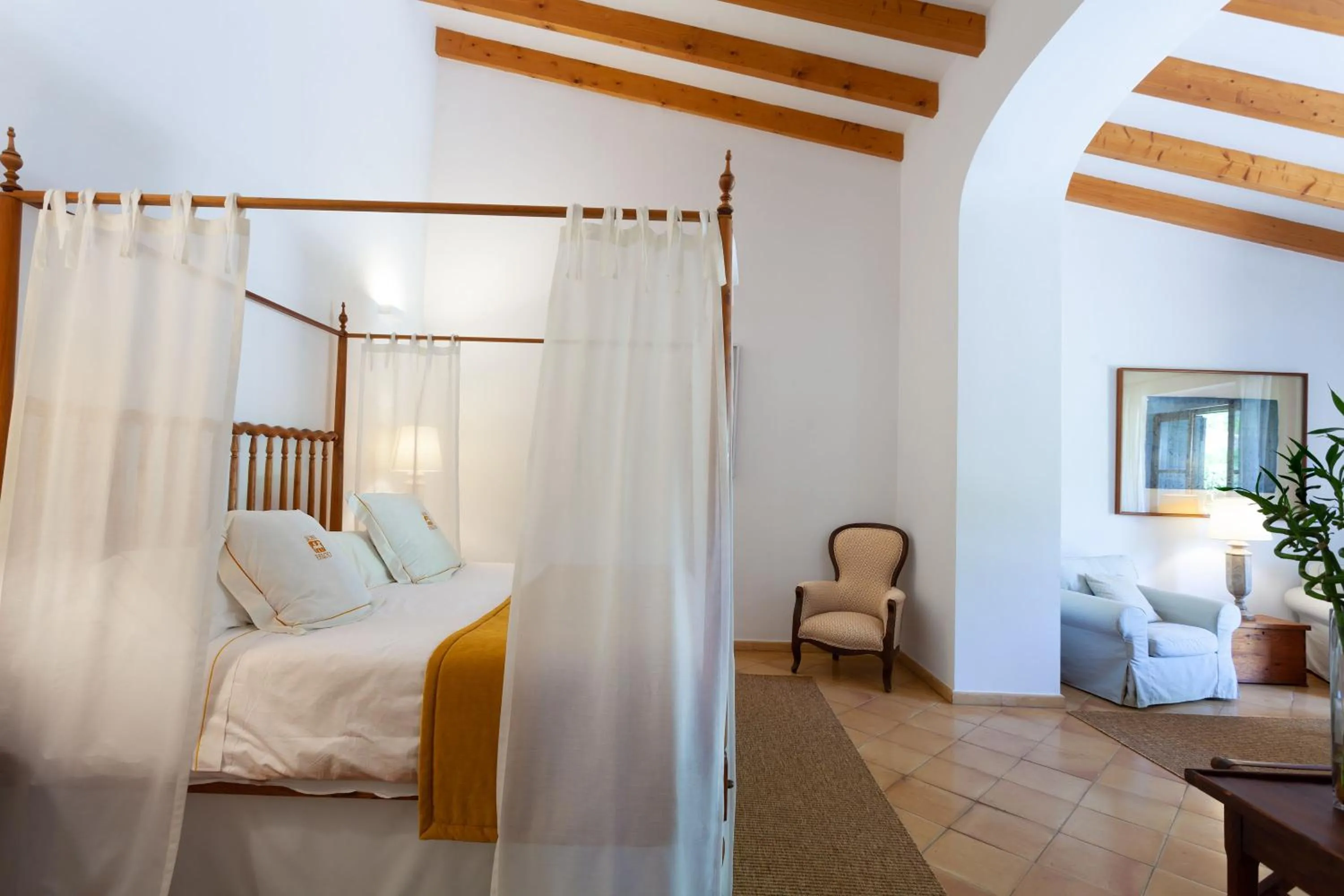 Bedroom, Bed in Finca Hotel Son Palou