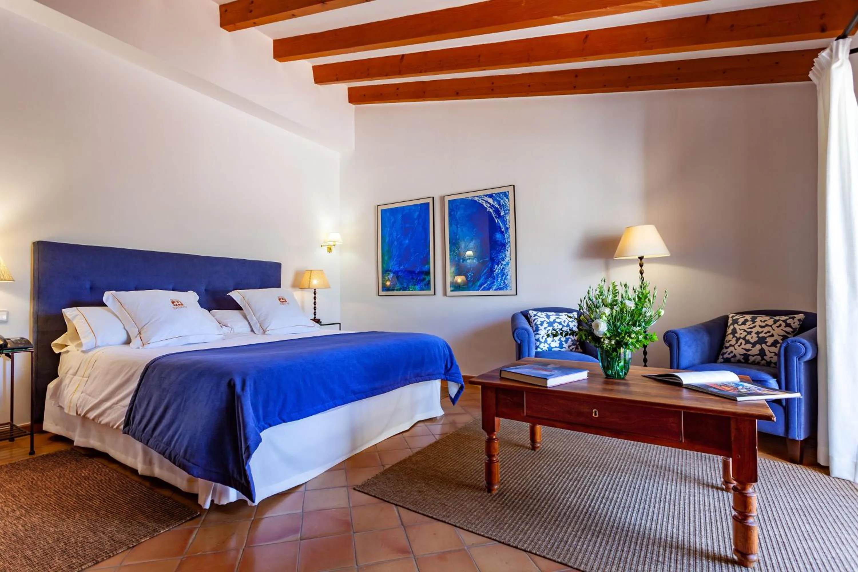 Photo of the whole room, Bed in Finca Hotel Son Palou