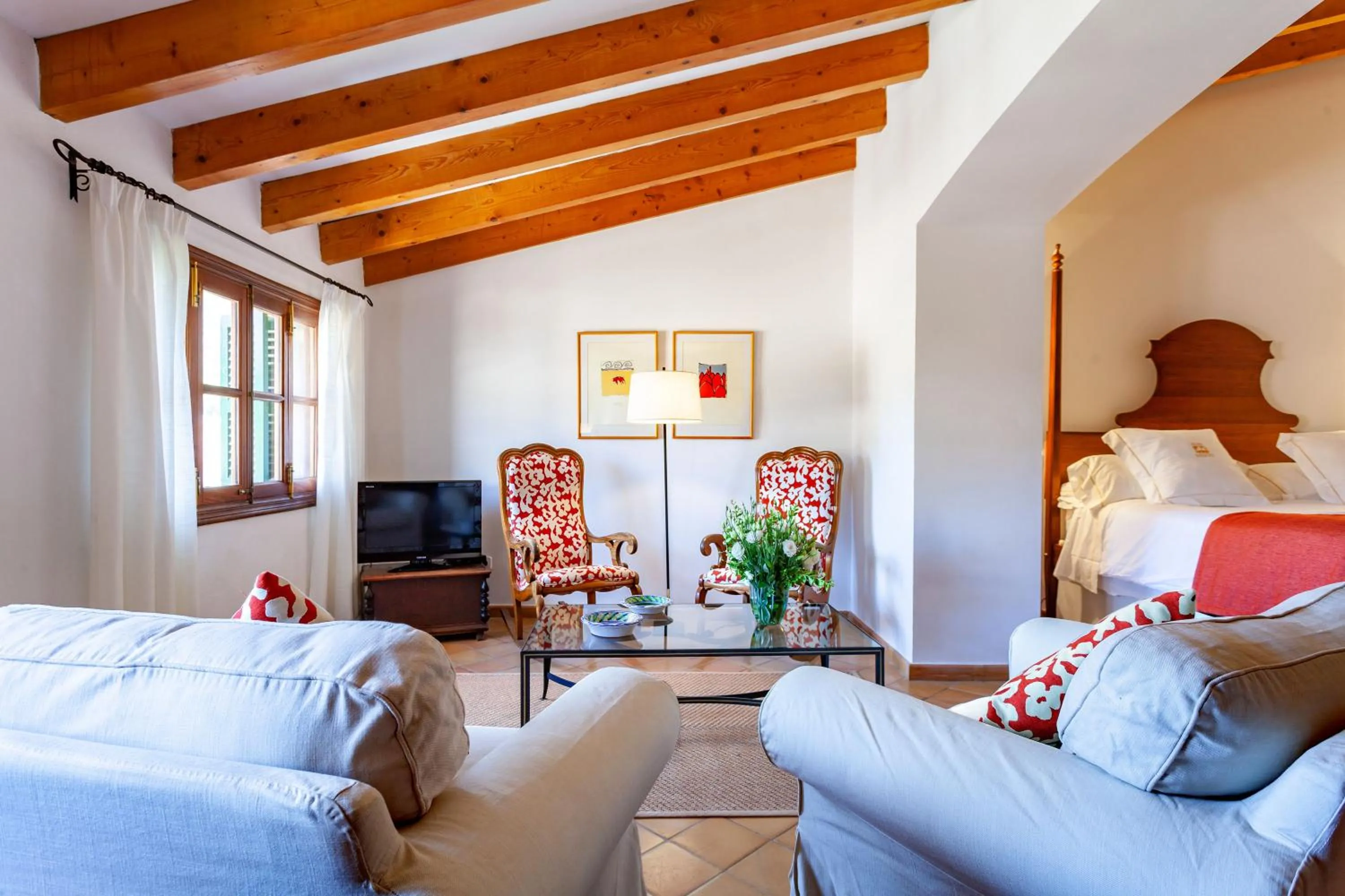 Seating area, Bed in Finca Hotel Son Palou