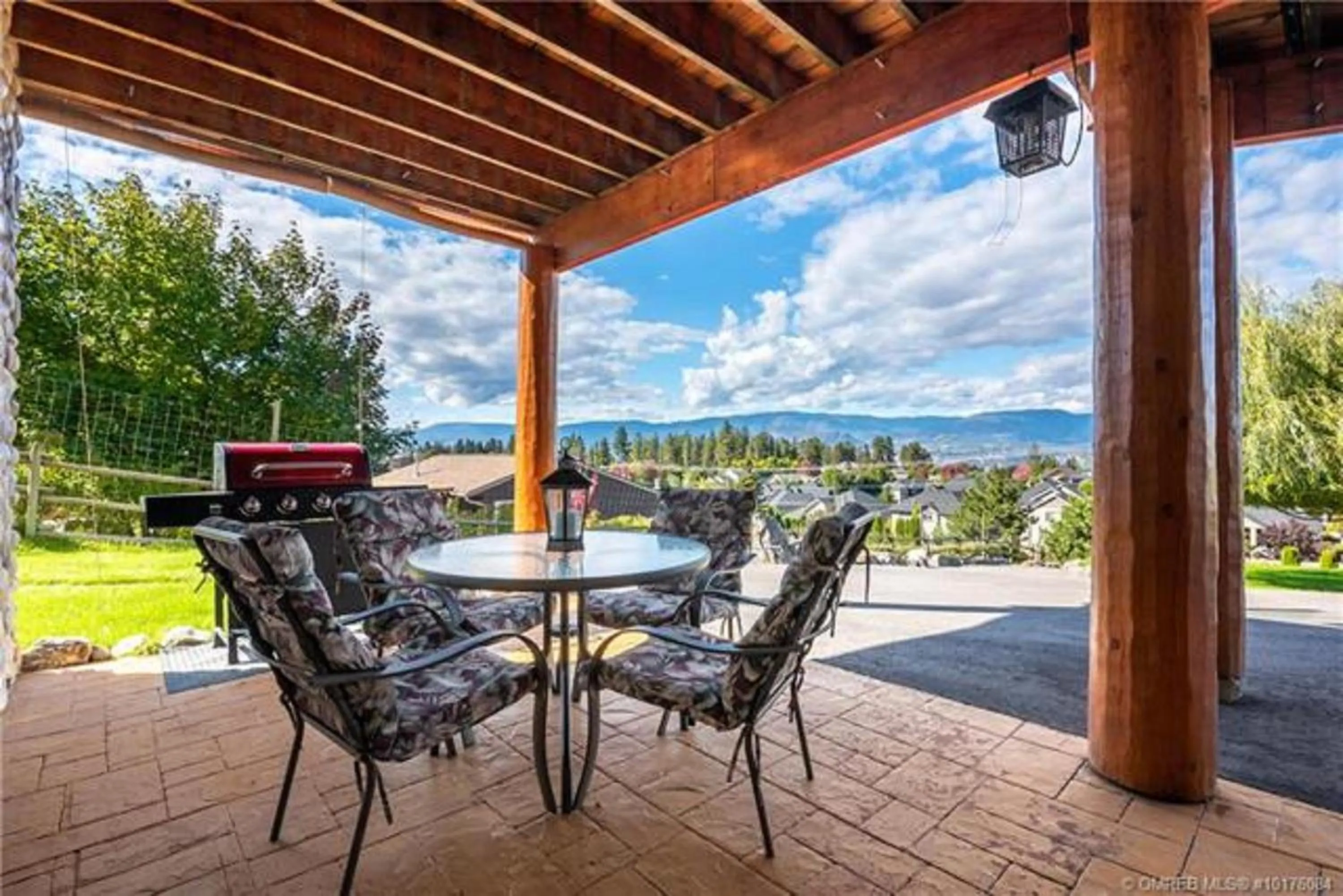 Balcony/Terrace in A Okanagan Lakeview Inn