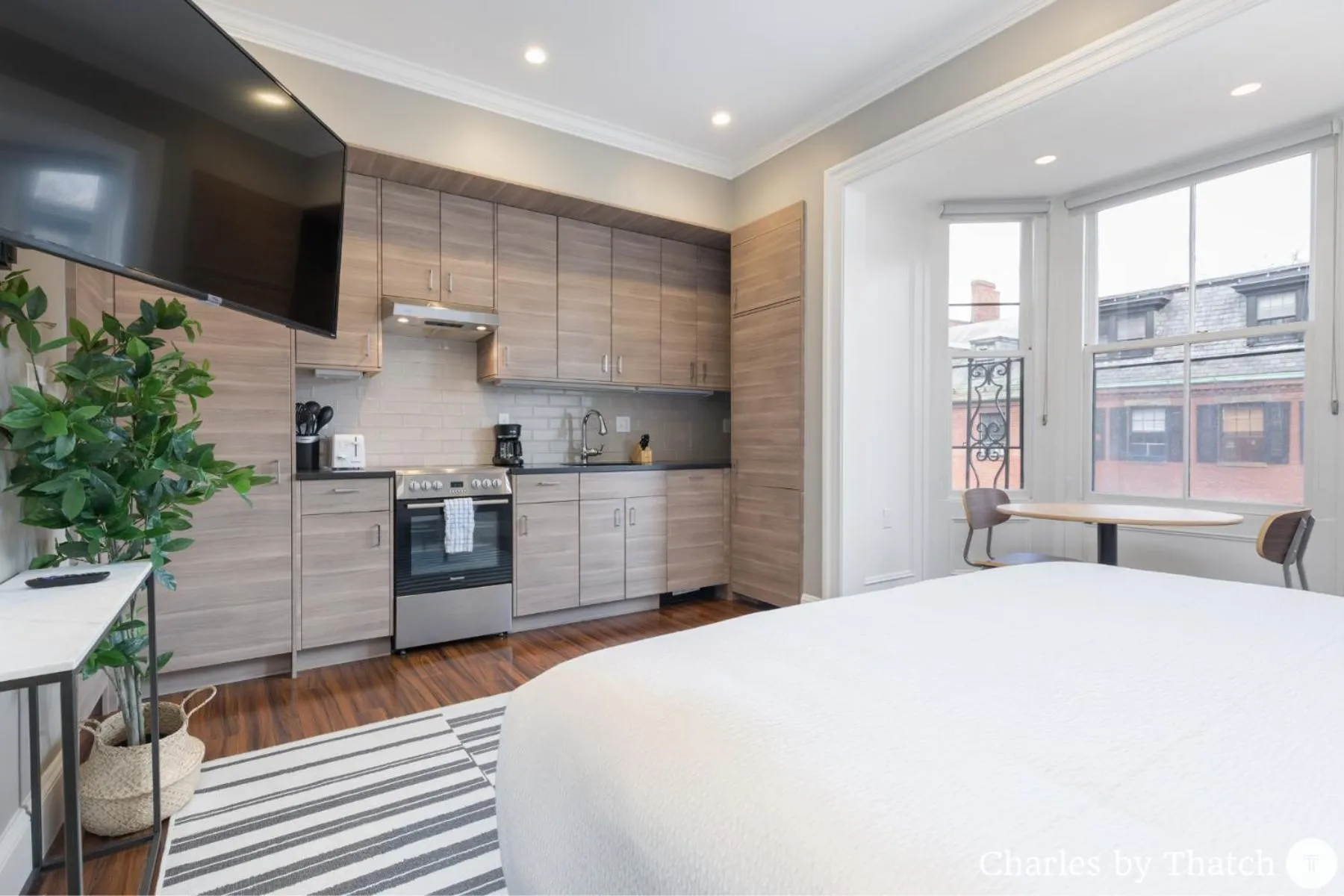 Bed in J Miller Flats by Thatch