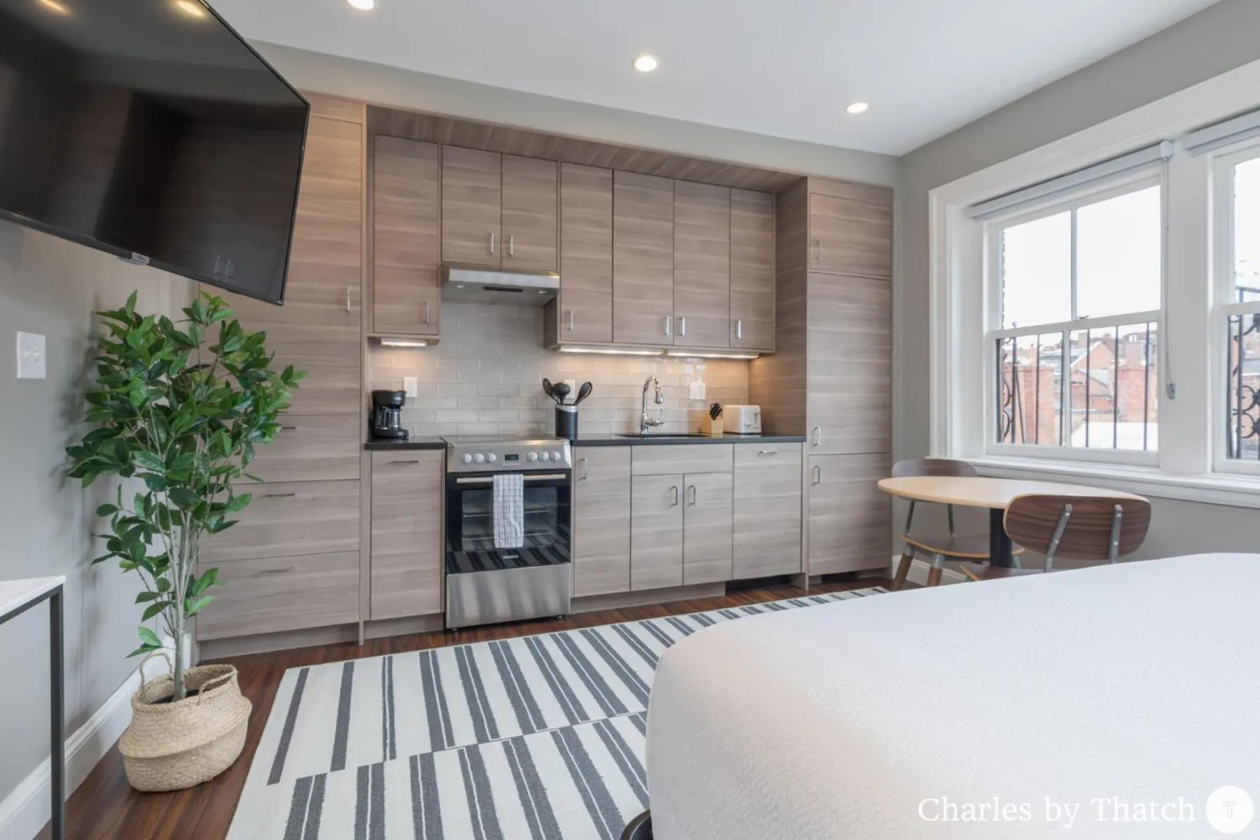 Bed in J Miller Flats by Thatch