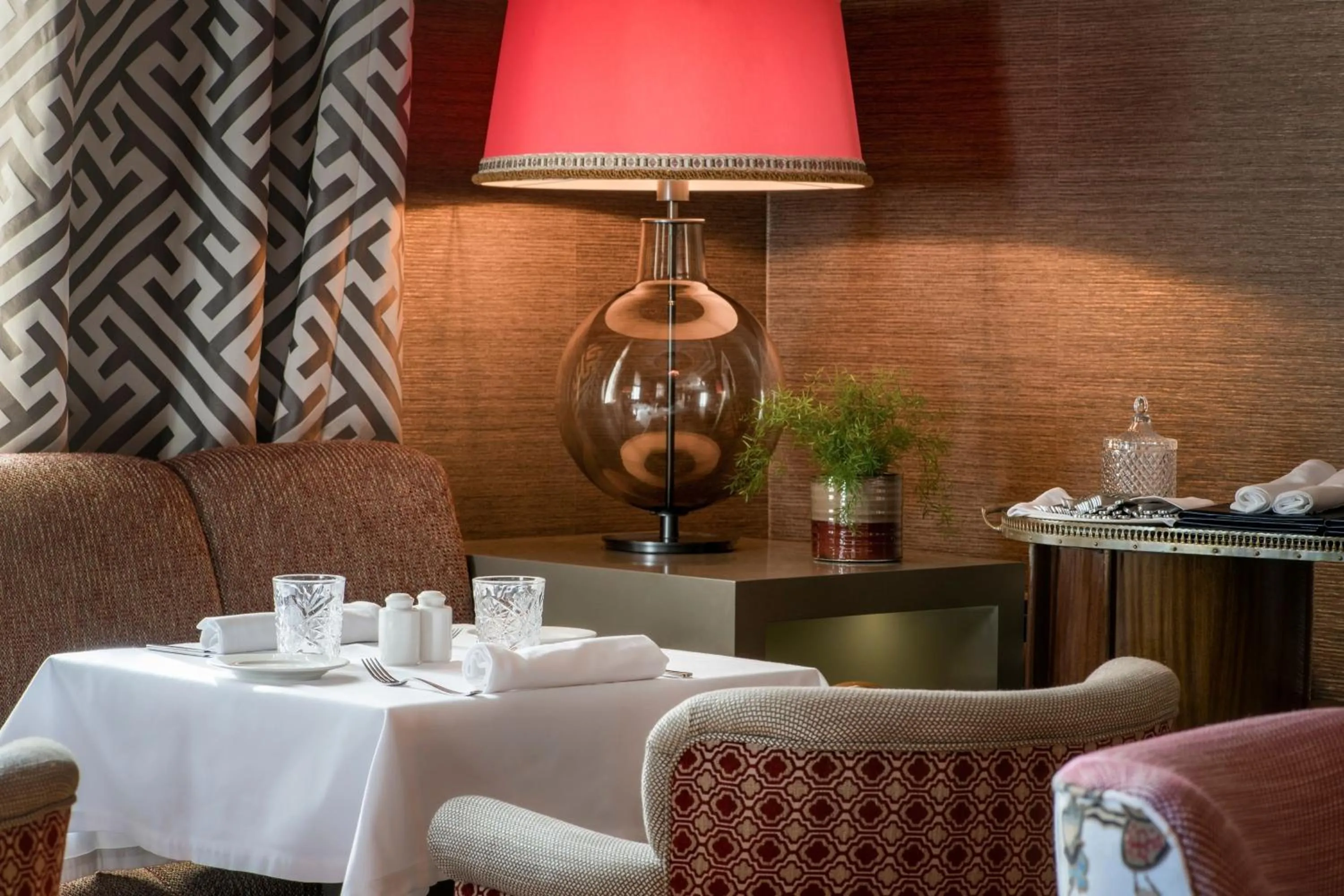 Restaurant/places to eat in Hotel Palacio del Retiro, Autograph Collection