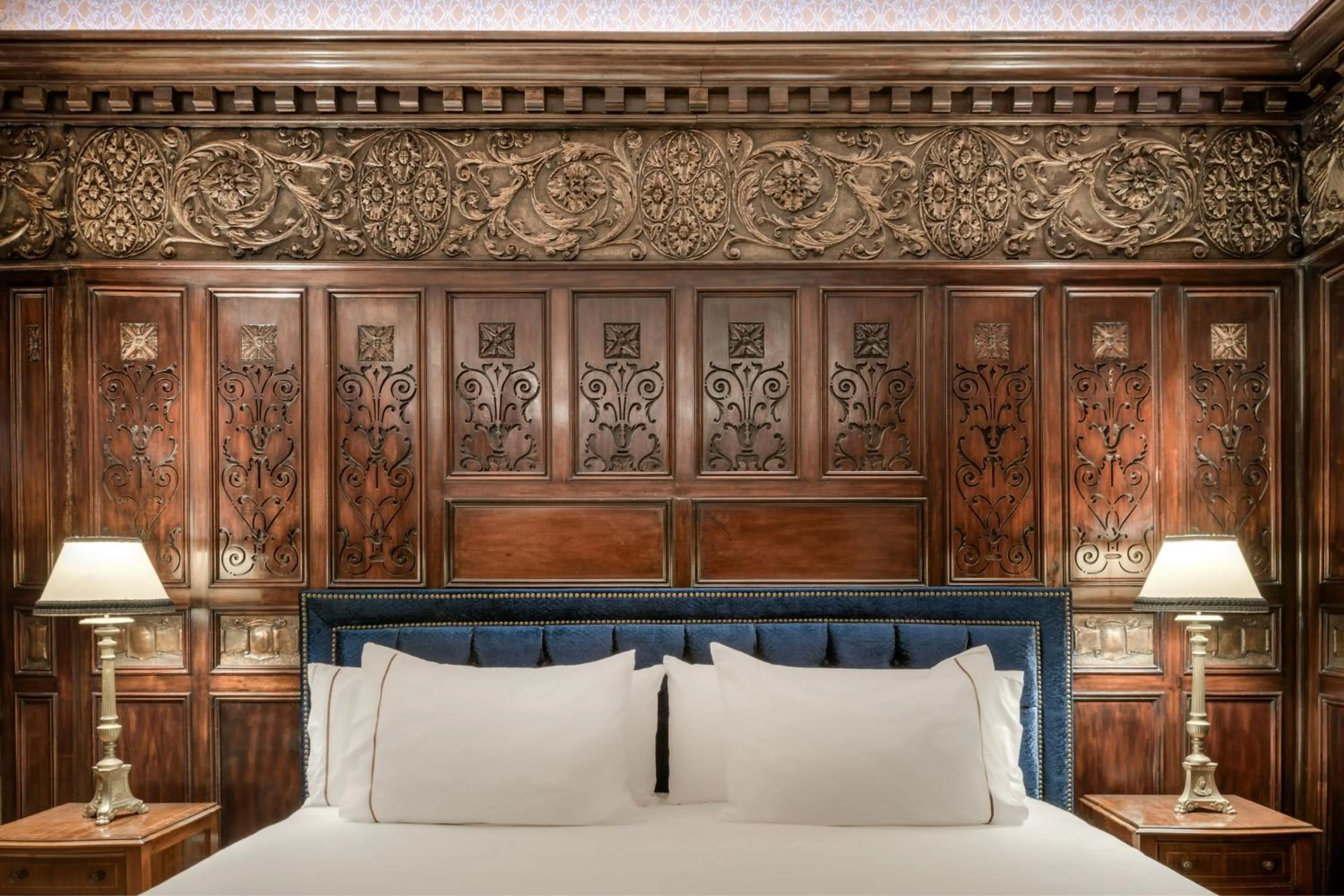 Photo of the whole room, Bed in Hotel Palacio del Retiro, Autograph Collection