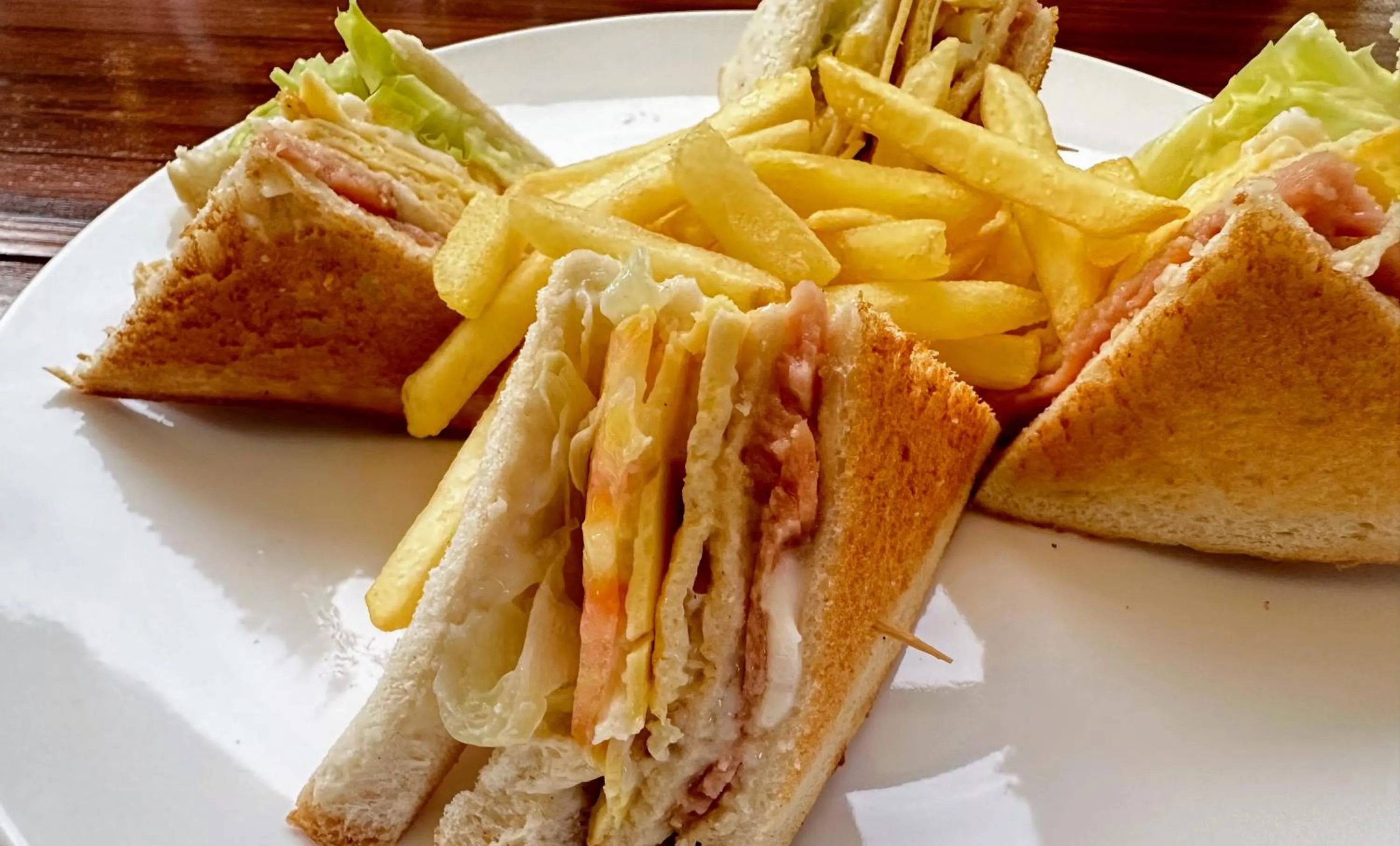 Restaurant/places to eat in TEZA Resort