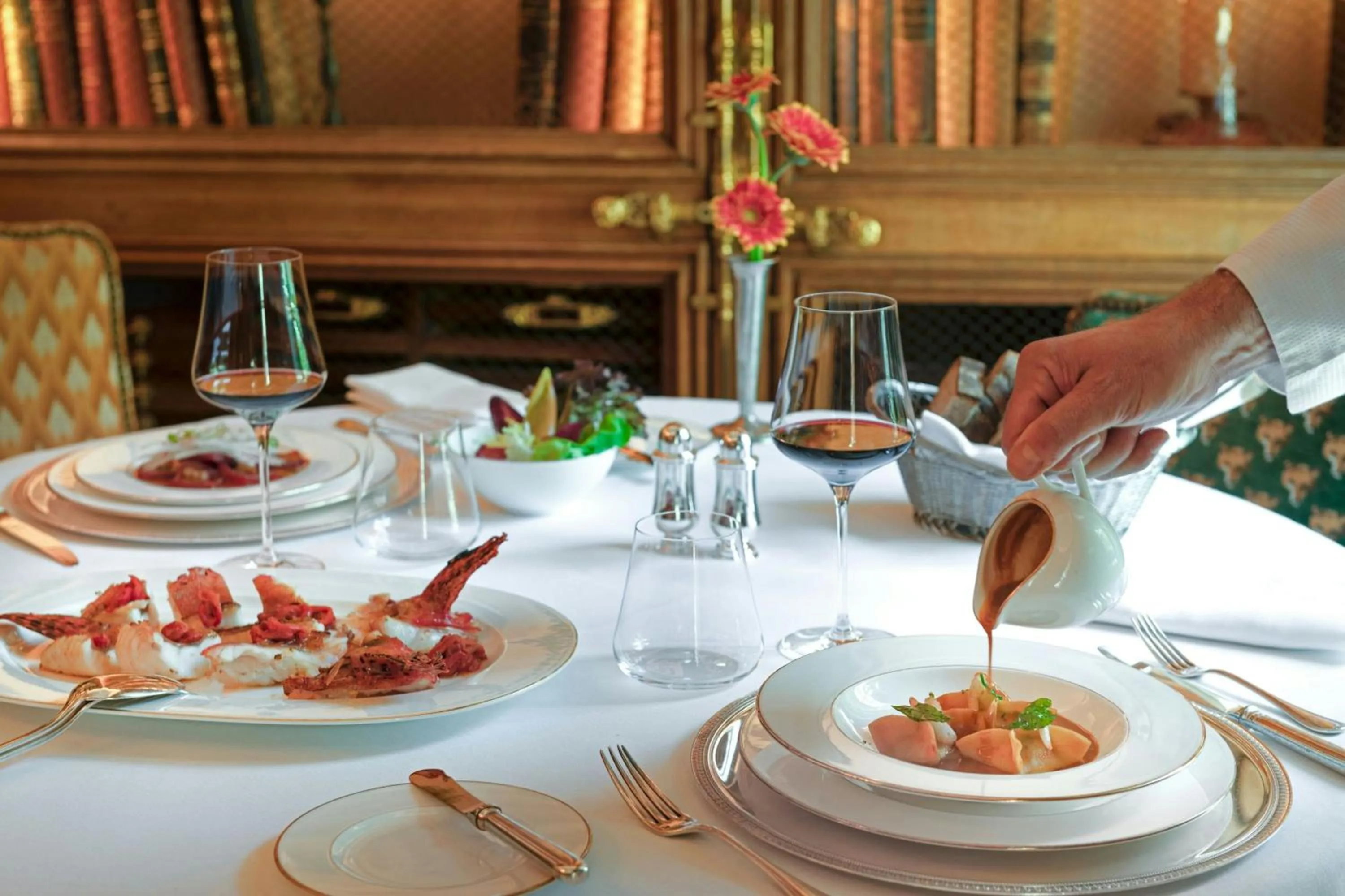 Restaurant/places to eat in Santo Mauro, a Luxury Collection Hotel, Madrid
