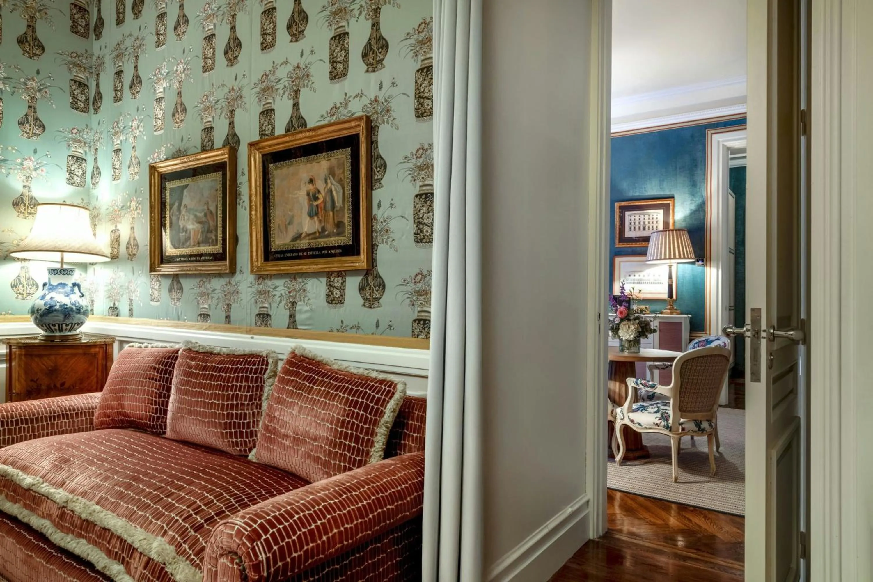 Photo of the whole room in Santo Mauro, a Luxury Collection Hotel, Madrid