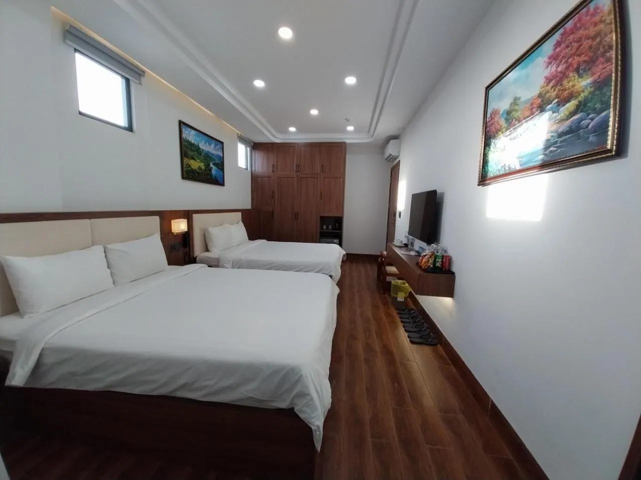 Bed in Santini Hotel