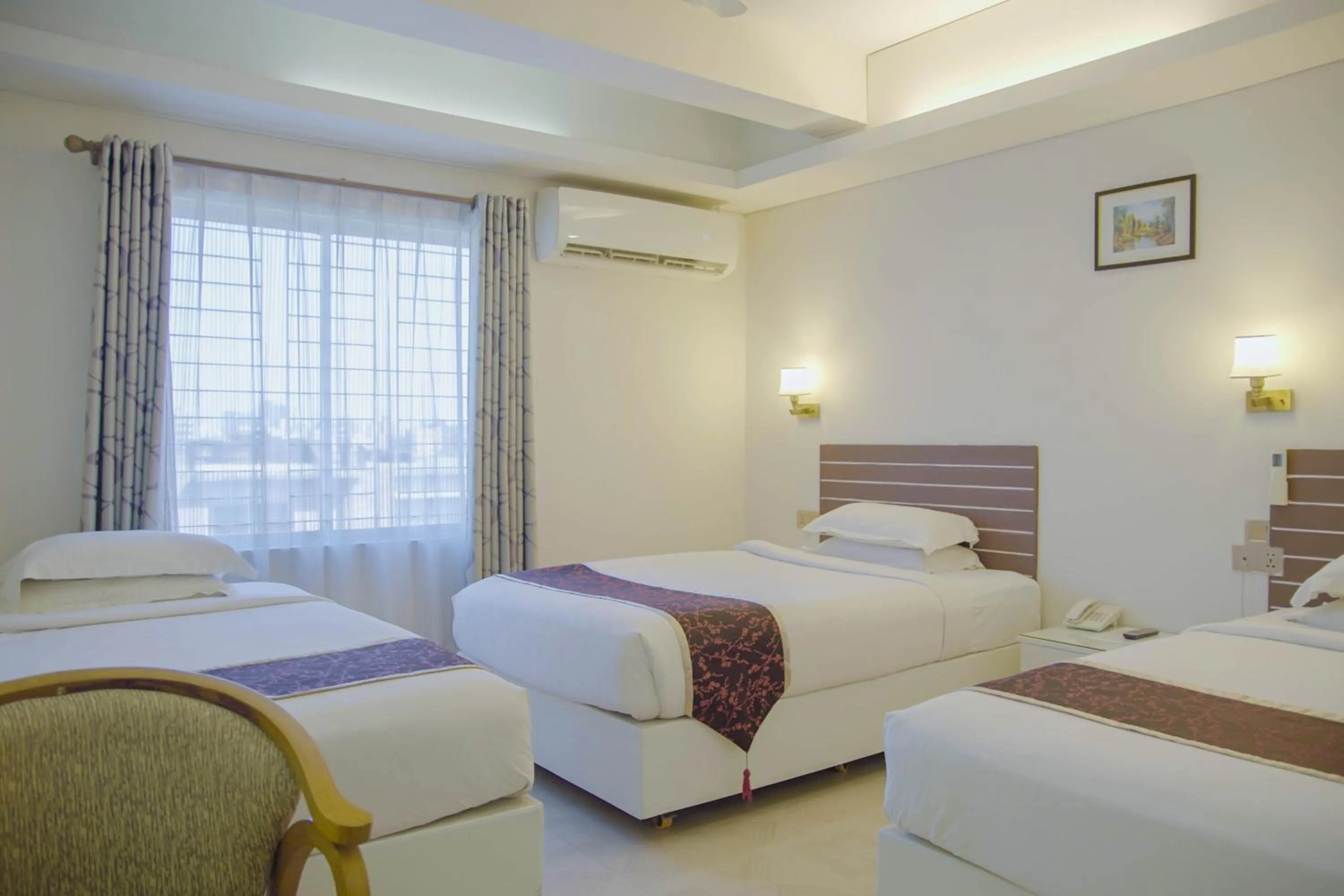 Bedroom, Bed in Hotel Shuktara Dhaka