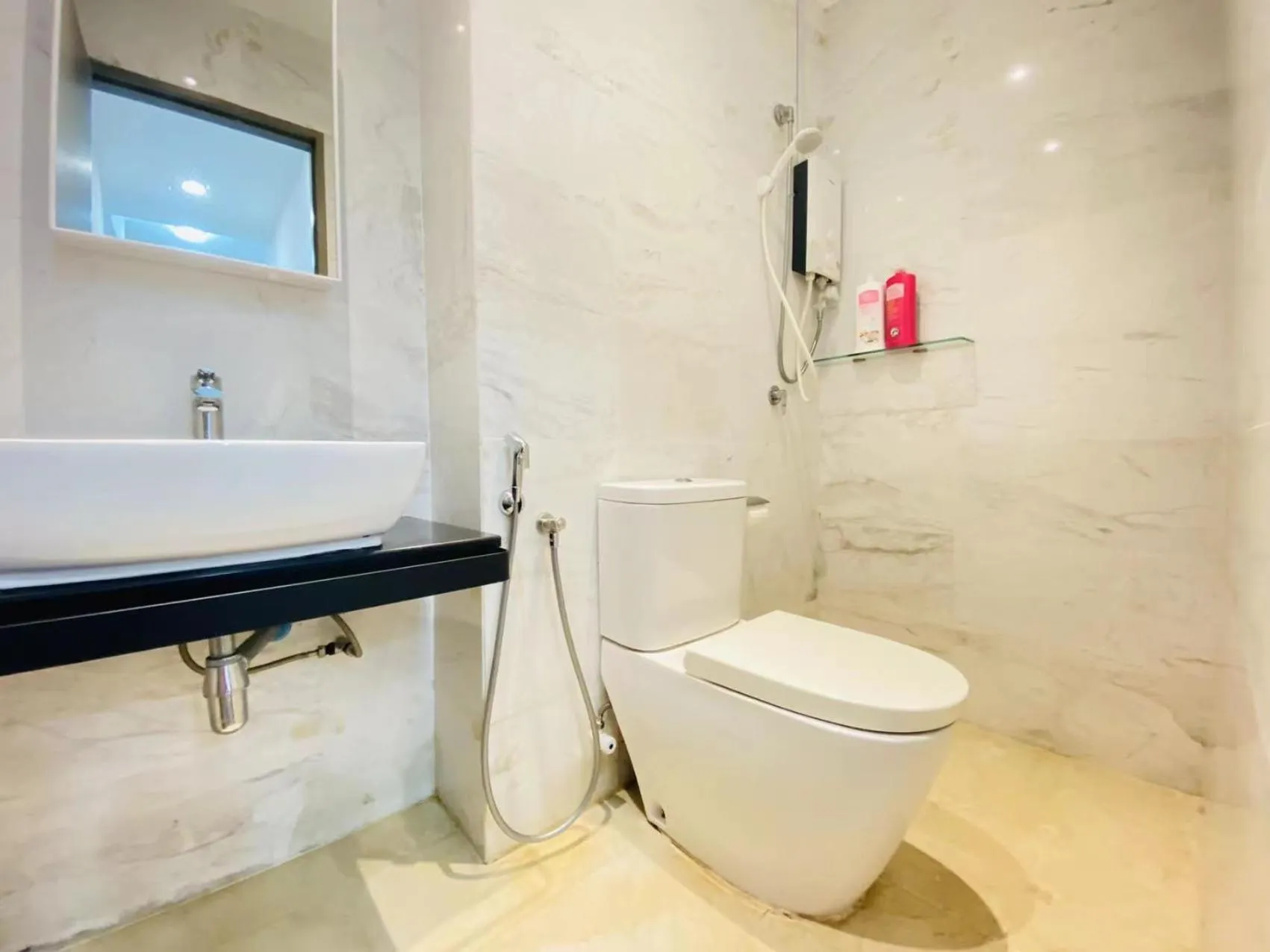 Bathroom in Silver Scape Residence Melaka Raya By Heystay Management