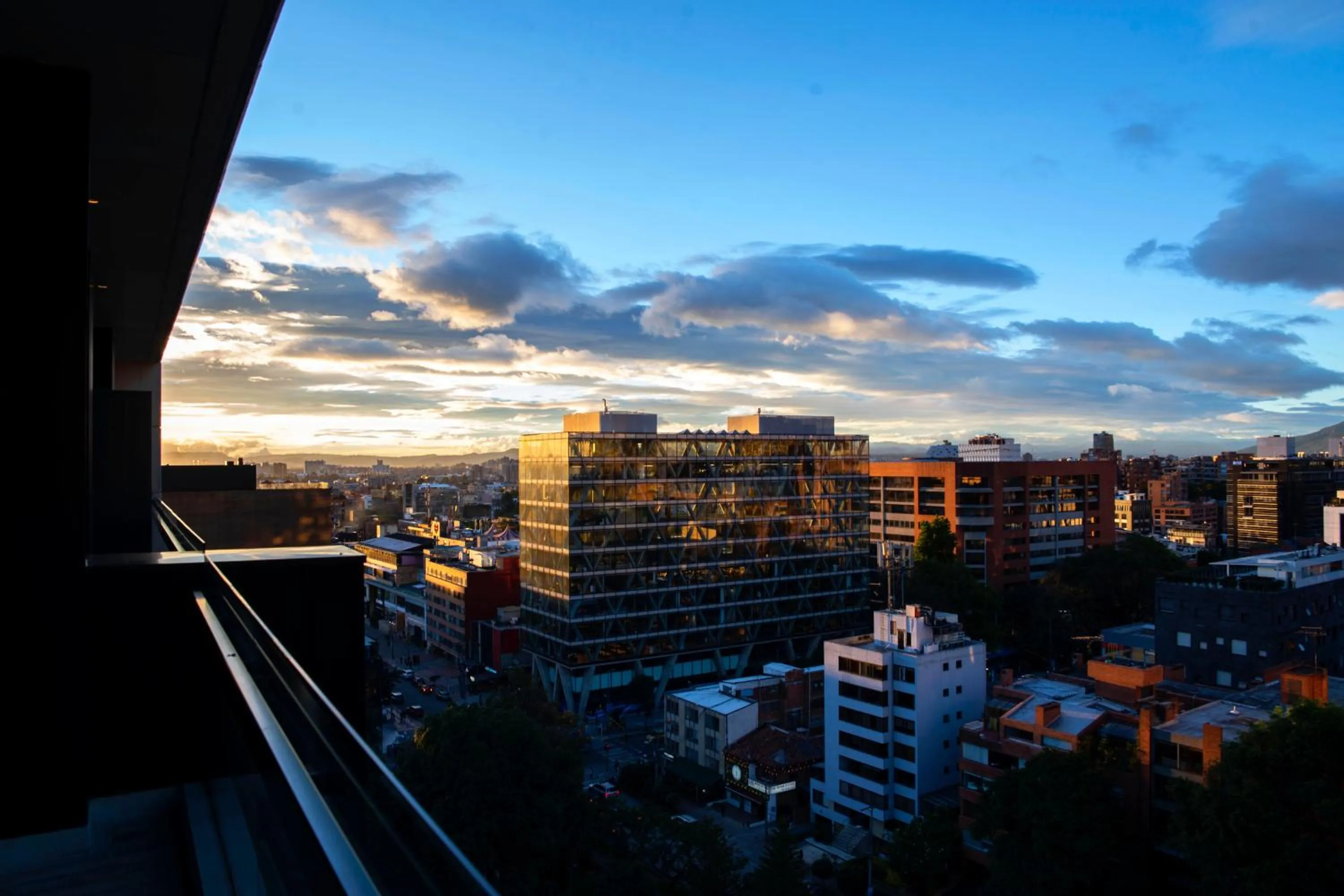 Bird's eye view in 8010 Urban Living- Luxury Home Experience