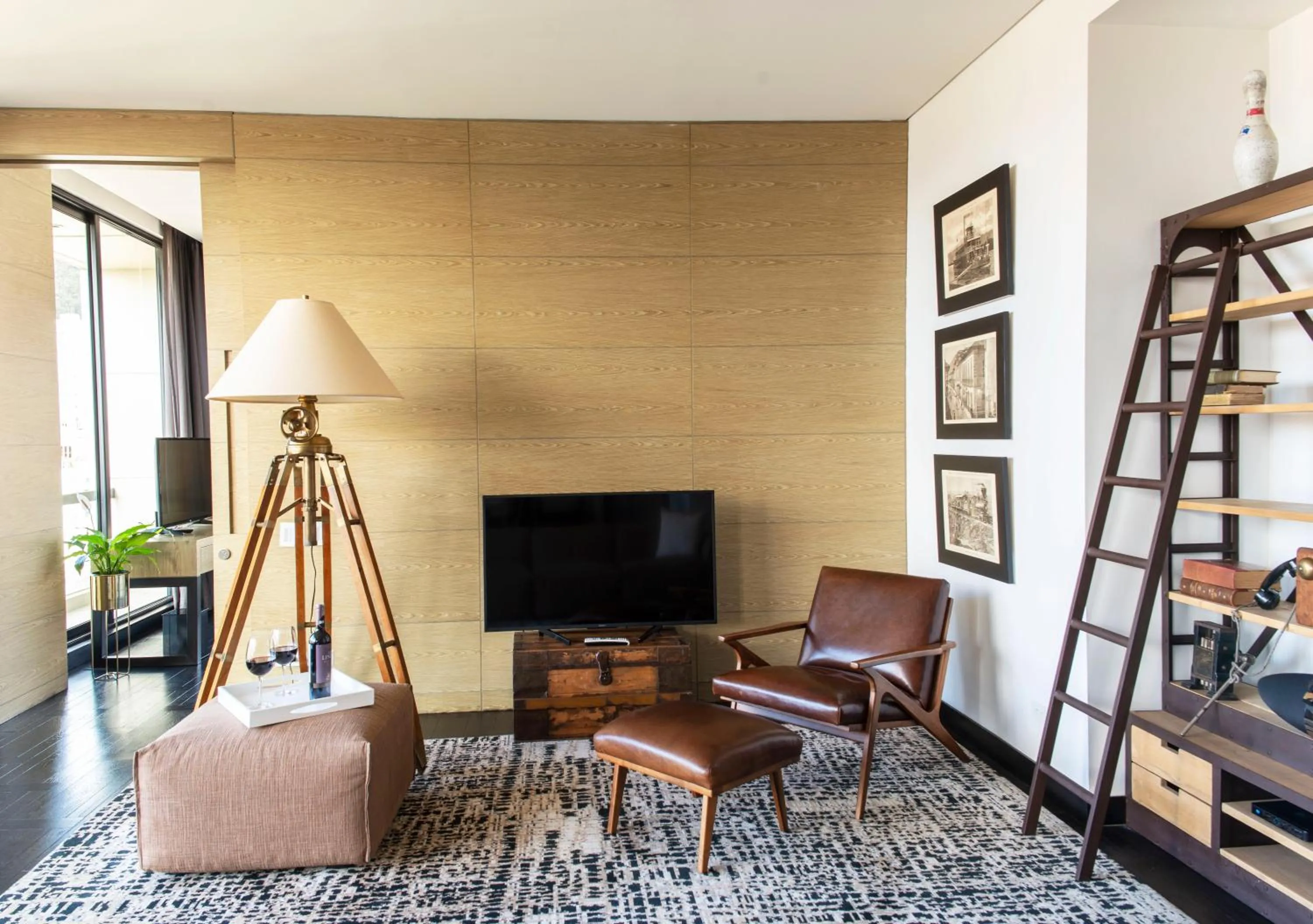 Living room in 8010 Urban Living- Luxury Home Experience