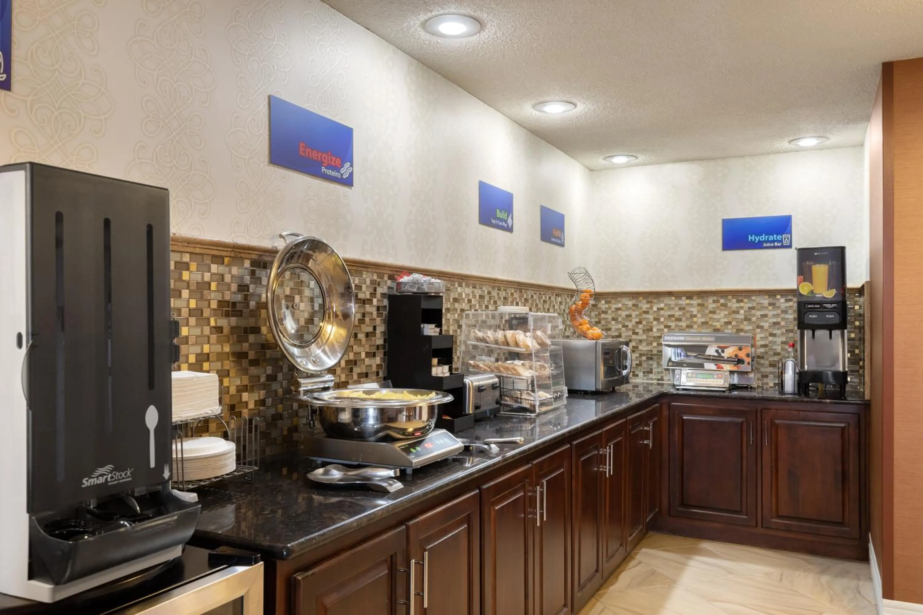 Breakfast in Days Inn by Wyndham Columbia Kentucky