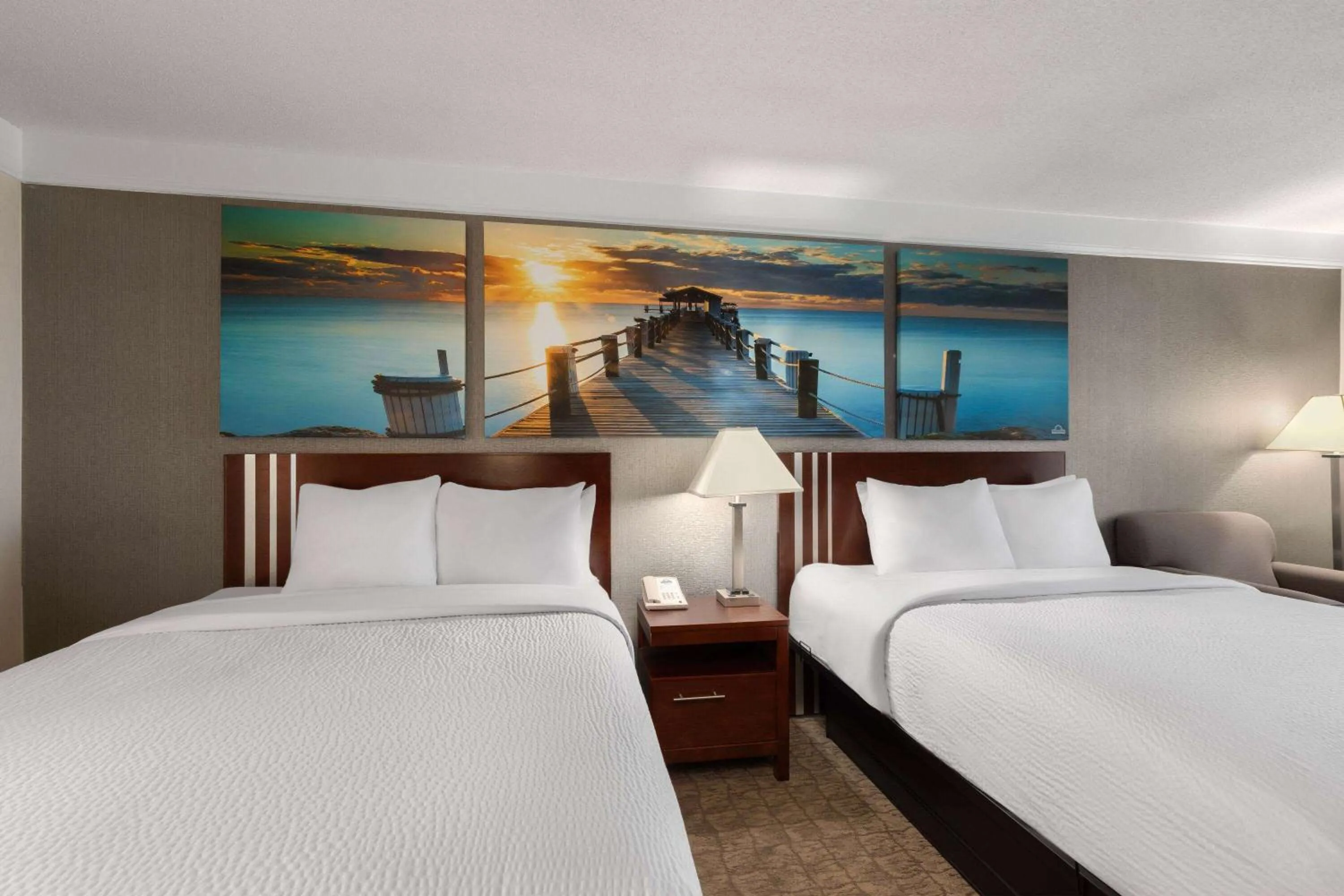 Photo of the whole room, Bed in Days Inn by Wyndham Columbia Kentucky